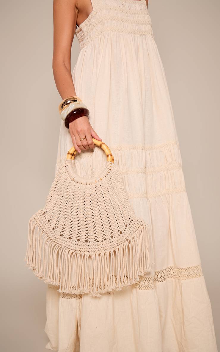 Crème Sac À Main En Macramé À Pompon Avec Poignée En Bois