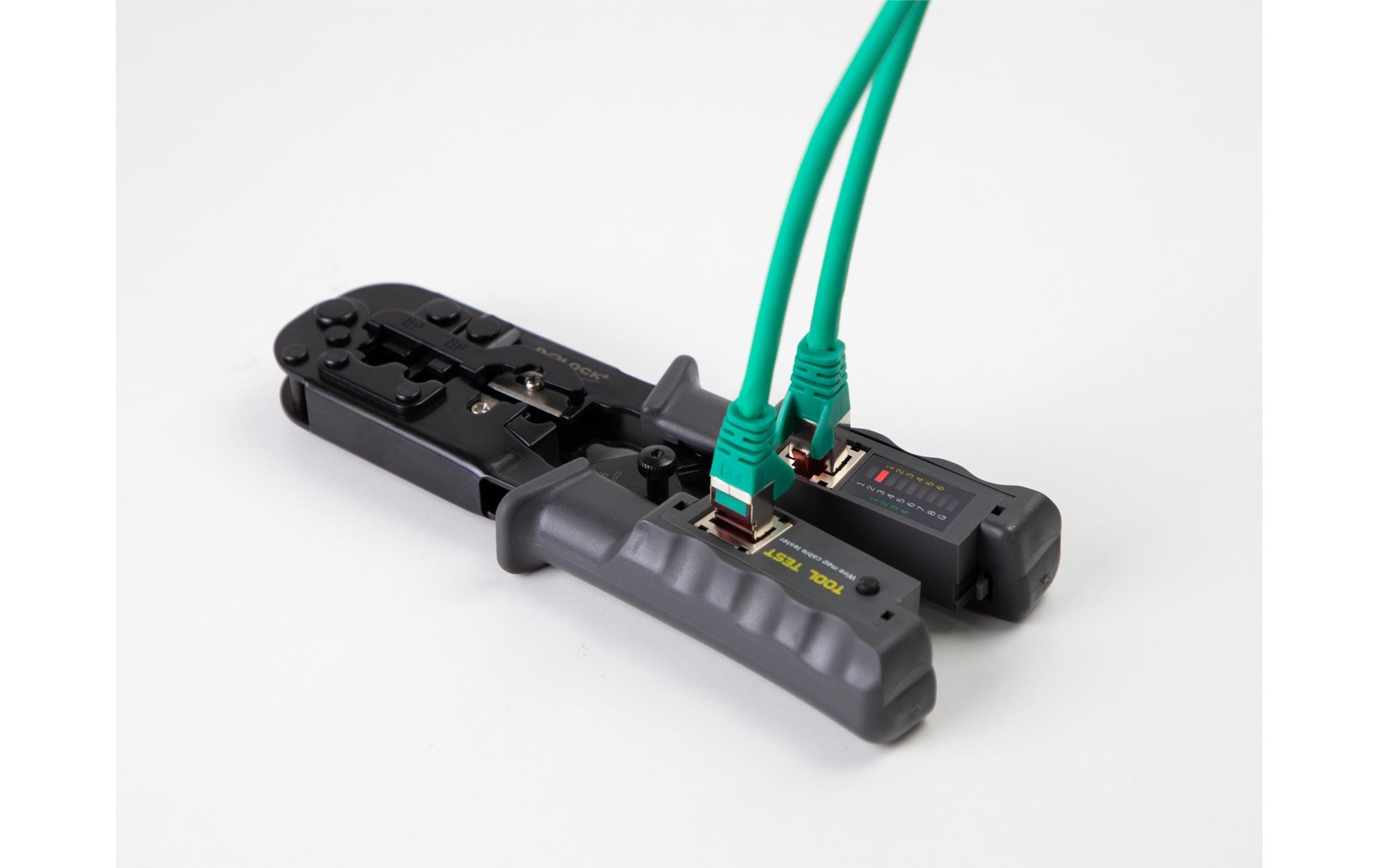 Crimpzange mit Abisolierer und NetzwerktesterCrimpzange mit Abisolierer und Netzwerktester für 8P (RJ45), 6P (RJ12/11) oder 4P (RJ10) Stecker