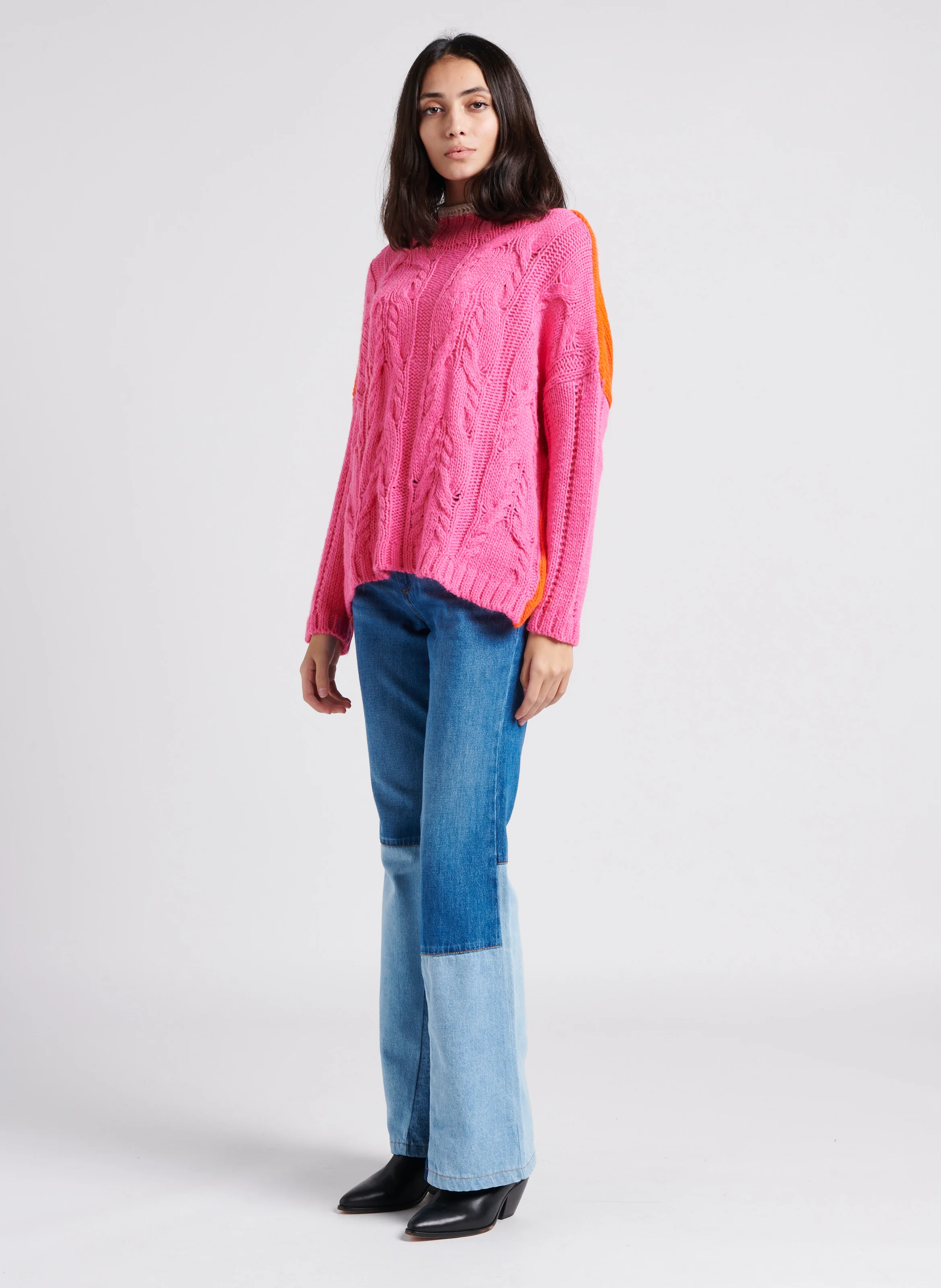 OLE - Pull ample col montant contrasté| Rose