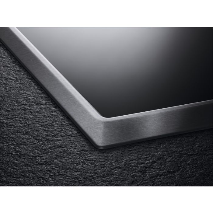 AEG Autarkes Induktions-Kochfeld Serie 8000 IKE86683XB