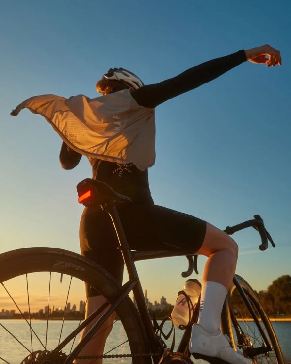 Knog Blinder Genopladelig Baglygte, 100 Lumen