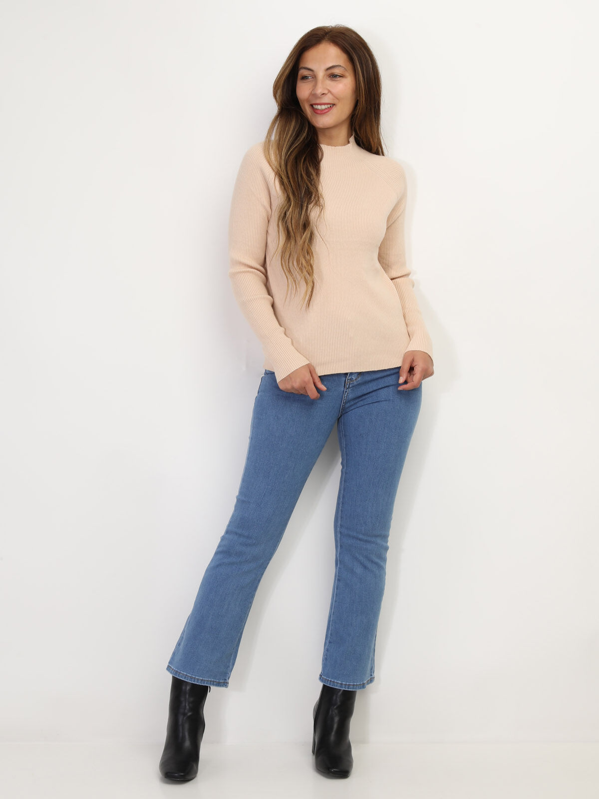 Pull côtelé à col montant- Beige