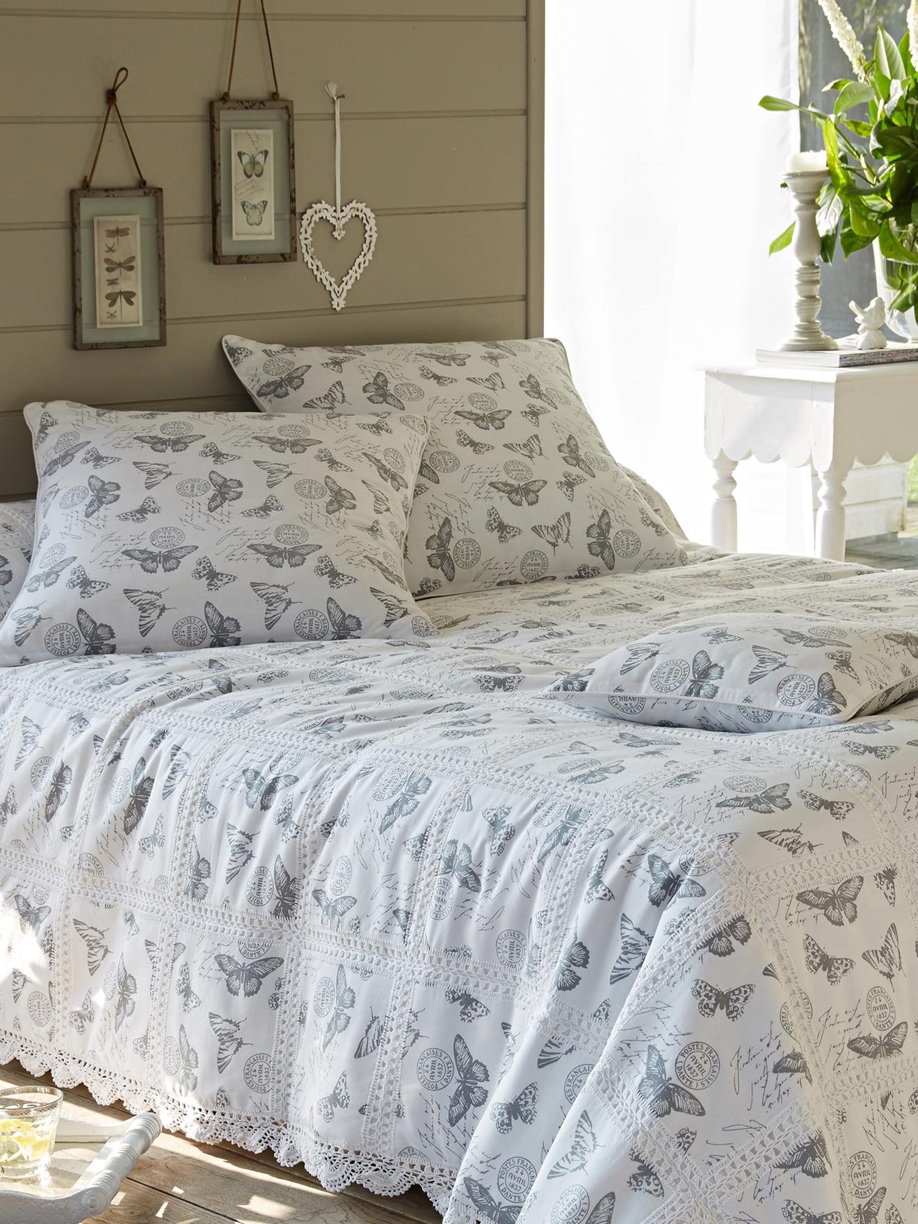 Housse de coussin boutis