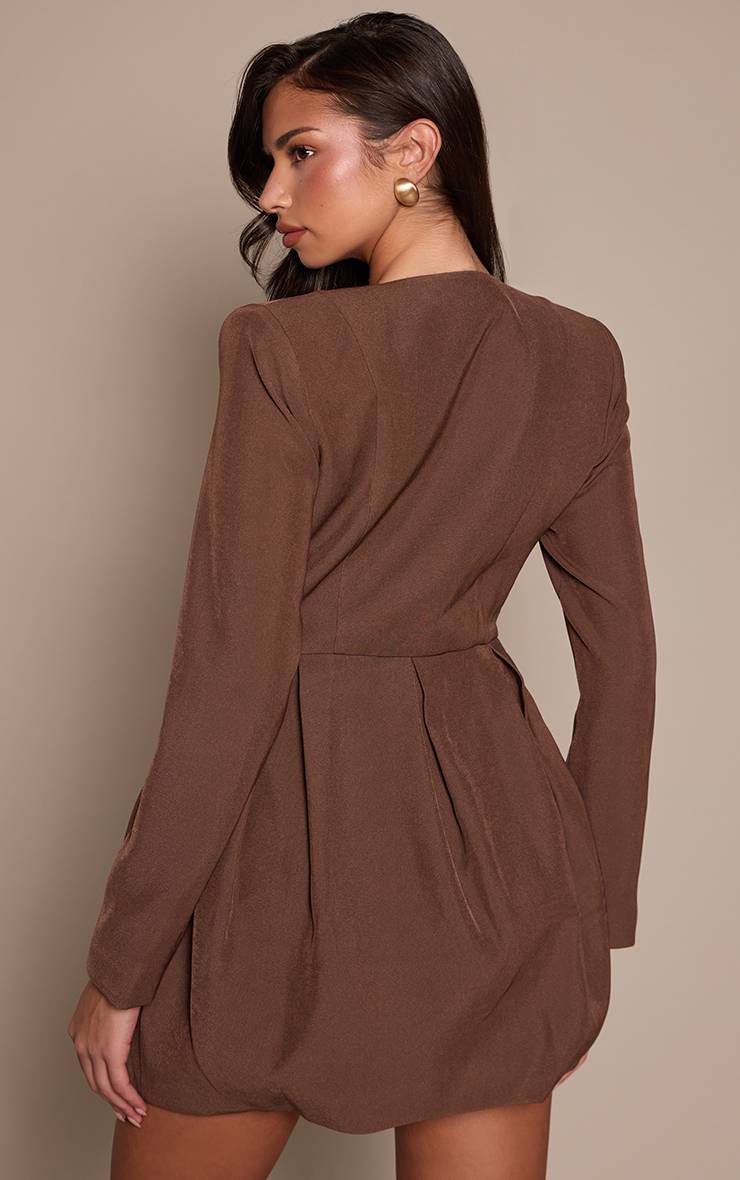 Chocolat Robe Blazer Structurée Premium Tissée Avec Détail Plissé Aux Hanches