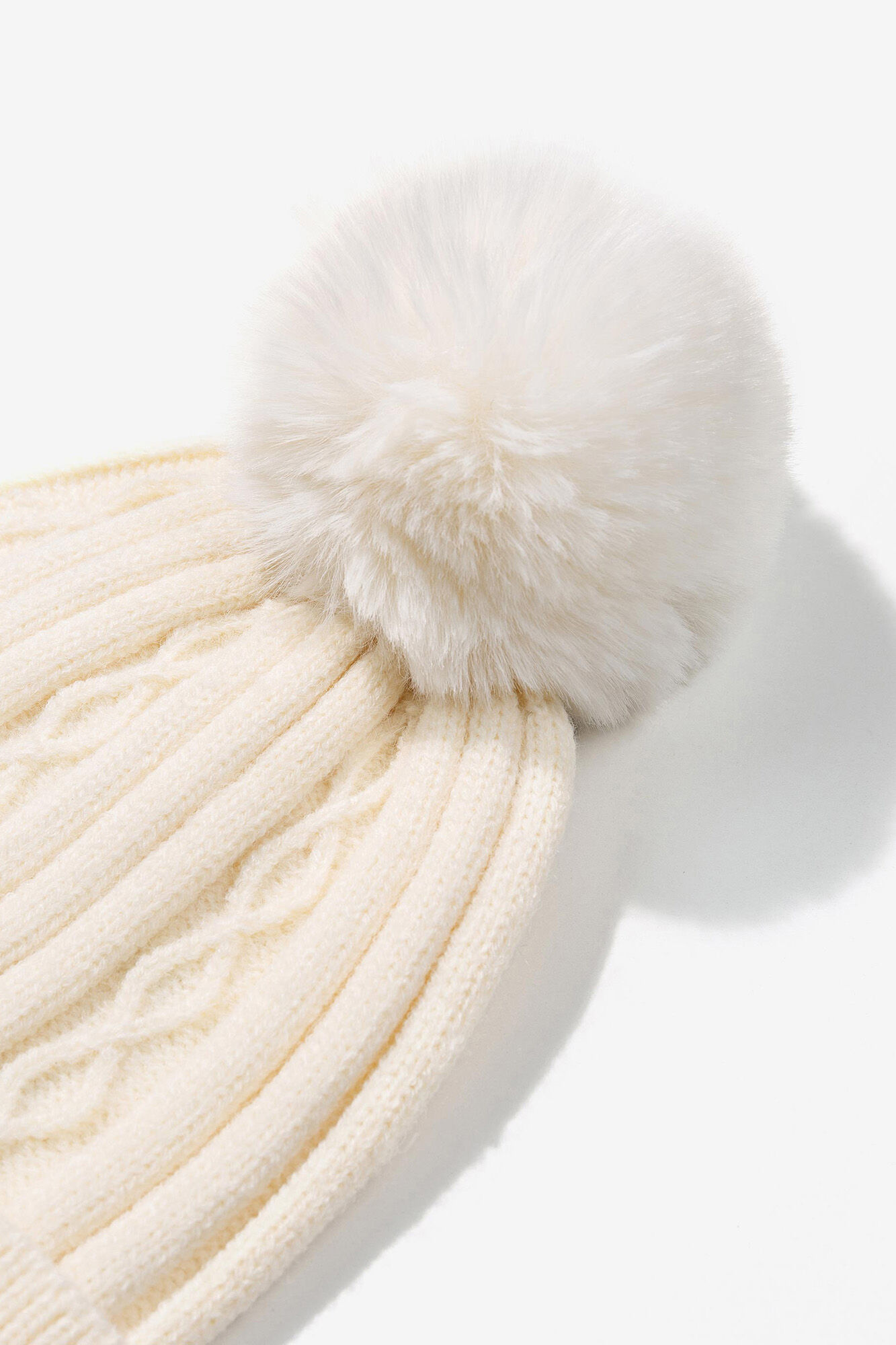 Chapéu com pompom