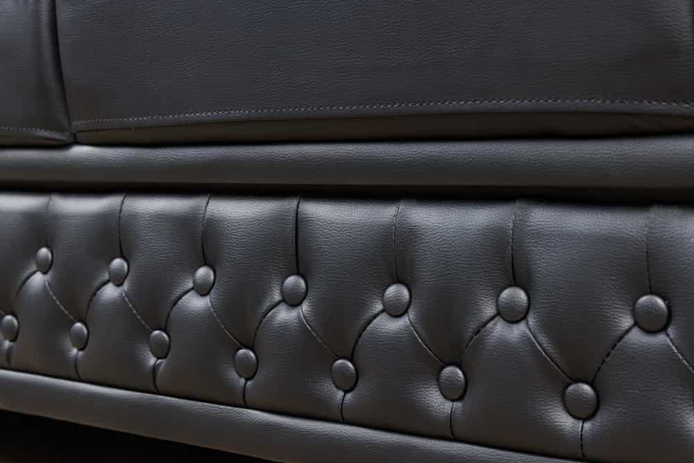 Chesterfield 3-Sitzer Sofa 205cm schwarz Nietenbesatz Federkern