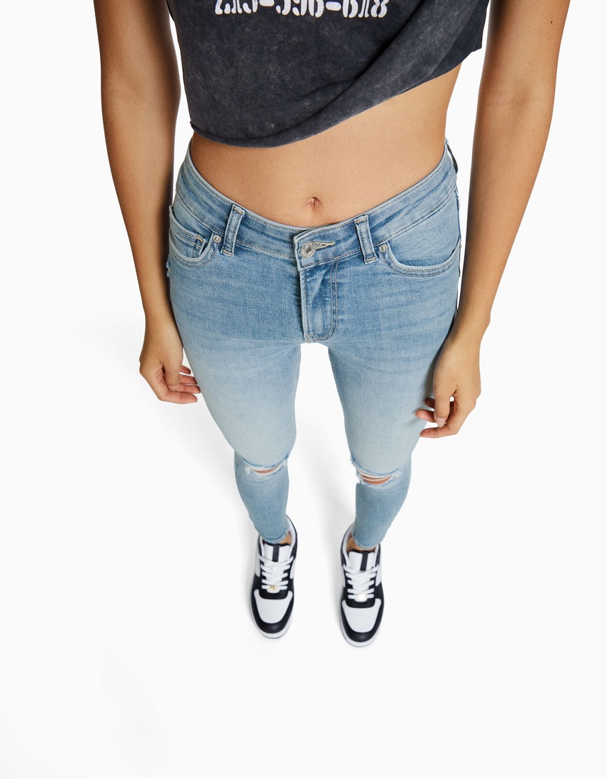calça jeans skinny vintage de cintura baixa