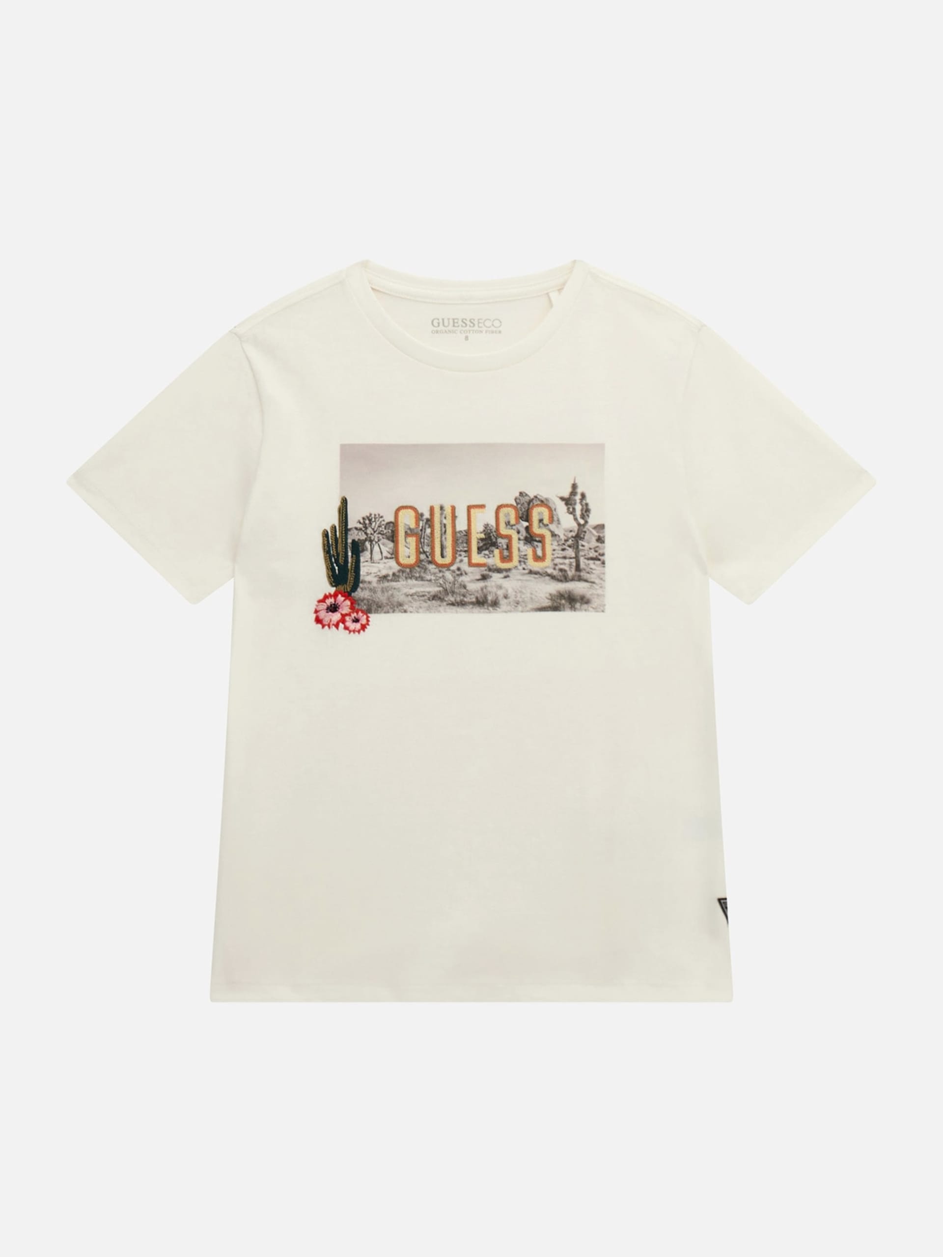 Camiseta com logotipo estampado