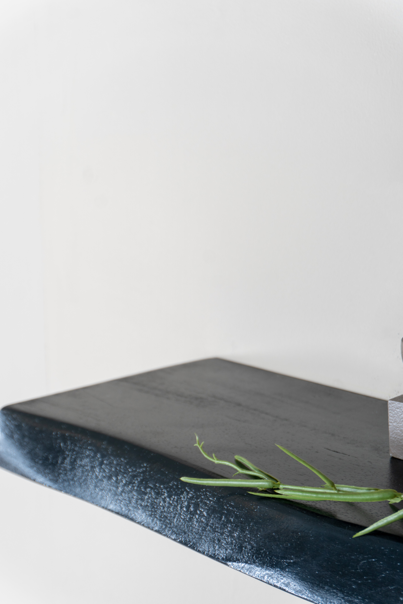 Wandplank Pure zwart mango 80 cm
