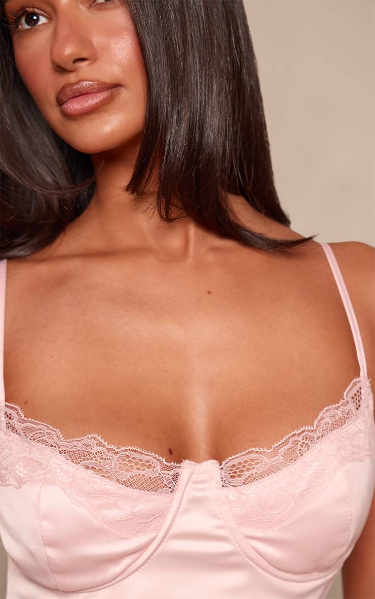 Rose Bébé Mini Robe Droite Satinée À Bretelles Avec Bonnets En Dentelle Petite