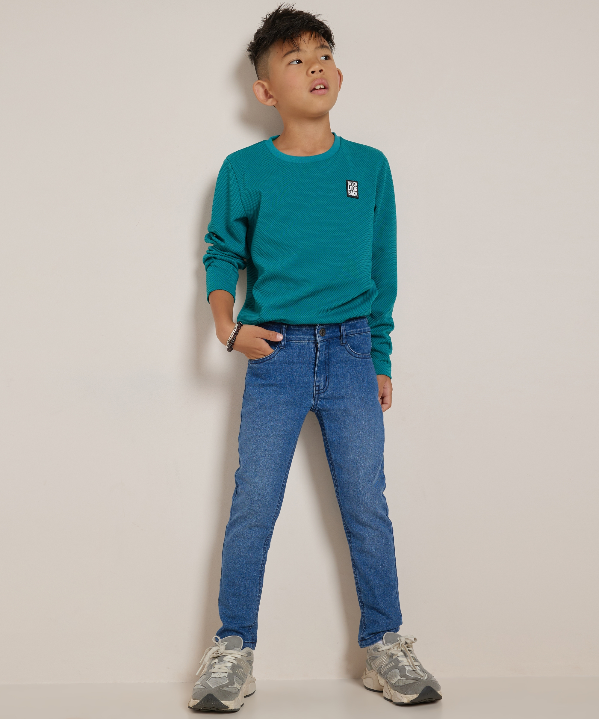 slim fit stretch jeans