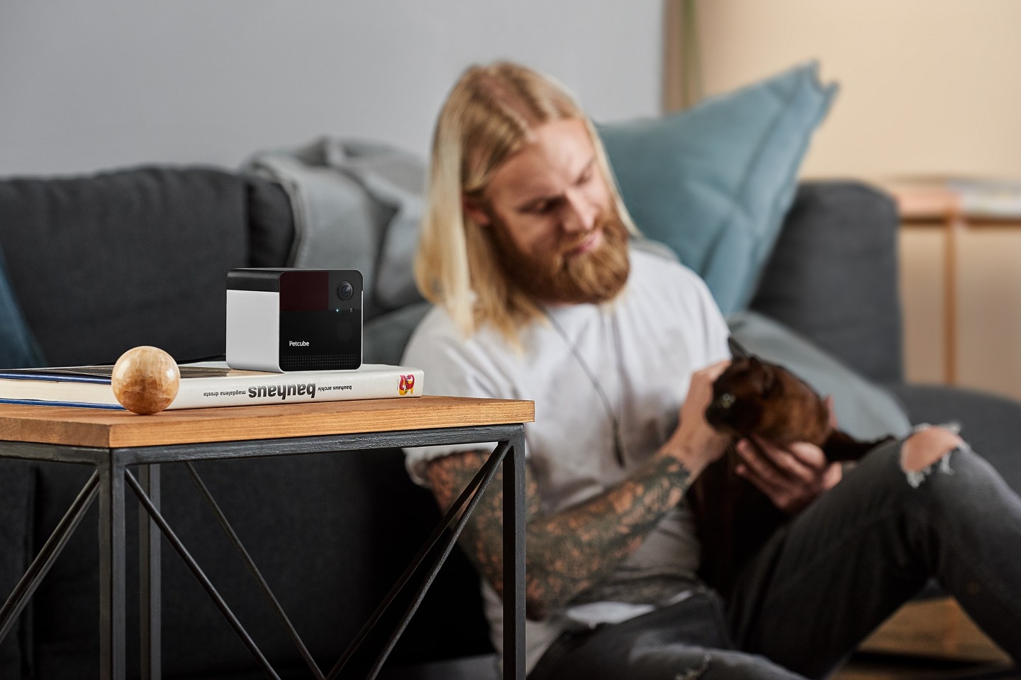 PETCUBE - PLAY 2 Smart HD pet Kamera medlaser og to vejs kommunikation 160° kamera vinkel