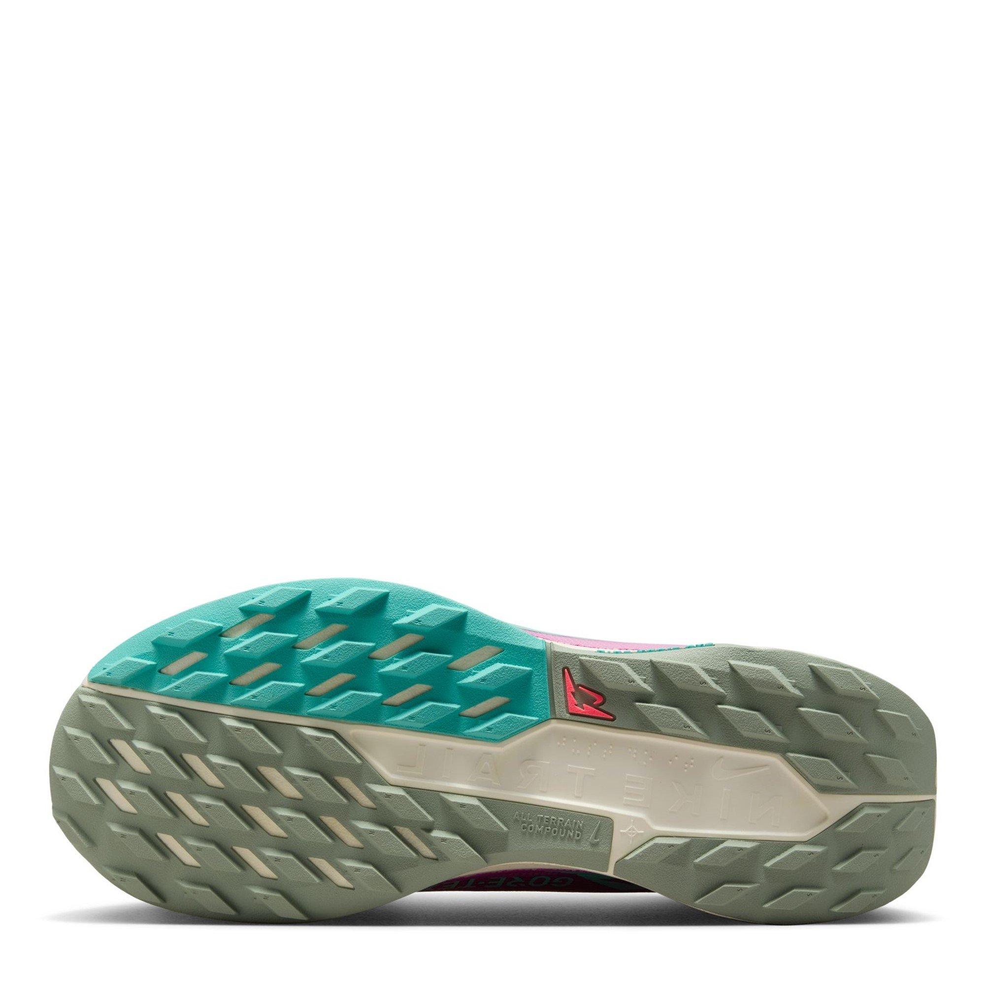 Nike Pegasus Trail 5 GORE TEX Running Shoes Womens