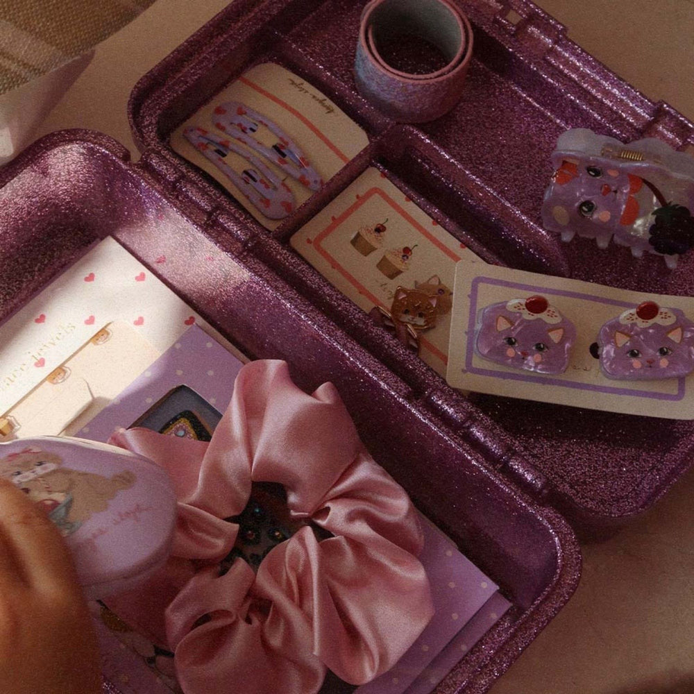 Køb Konges Sløjd Amour Pink Glam Me Up Kuffert