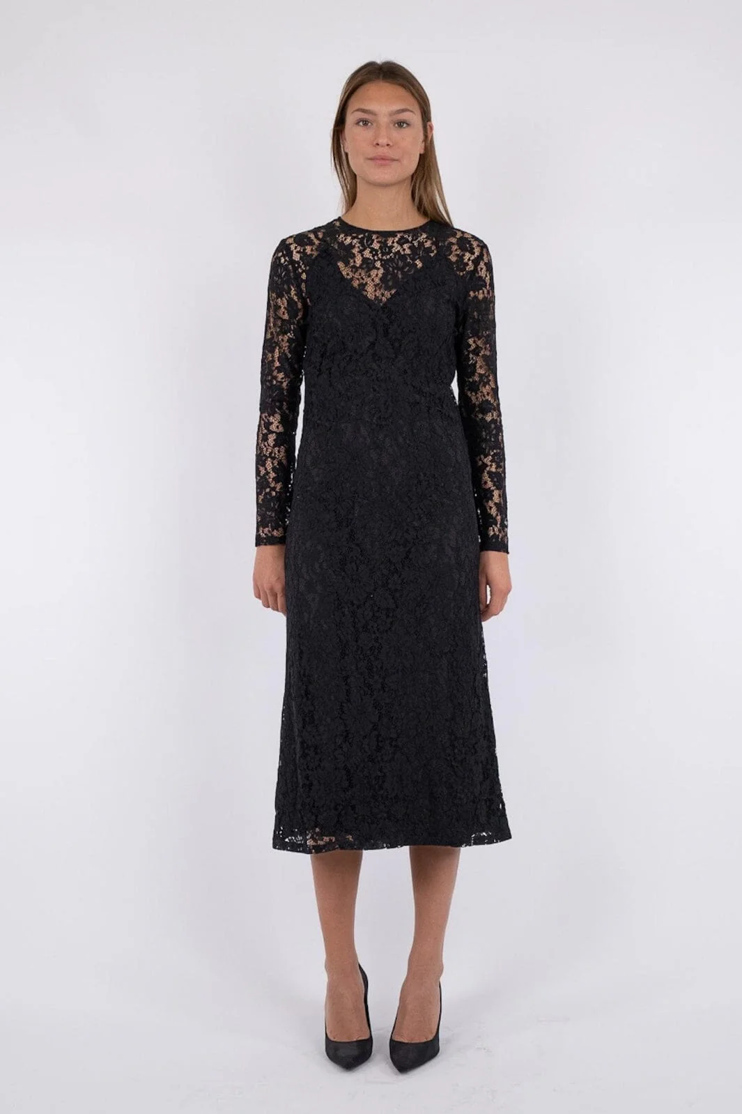 Neo Noir Mary Lace Dress black
