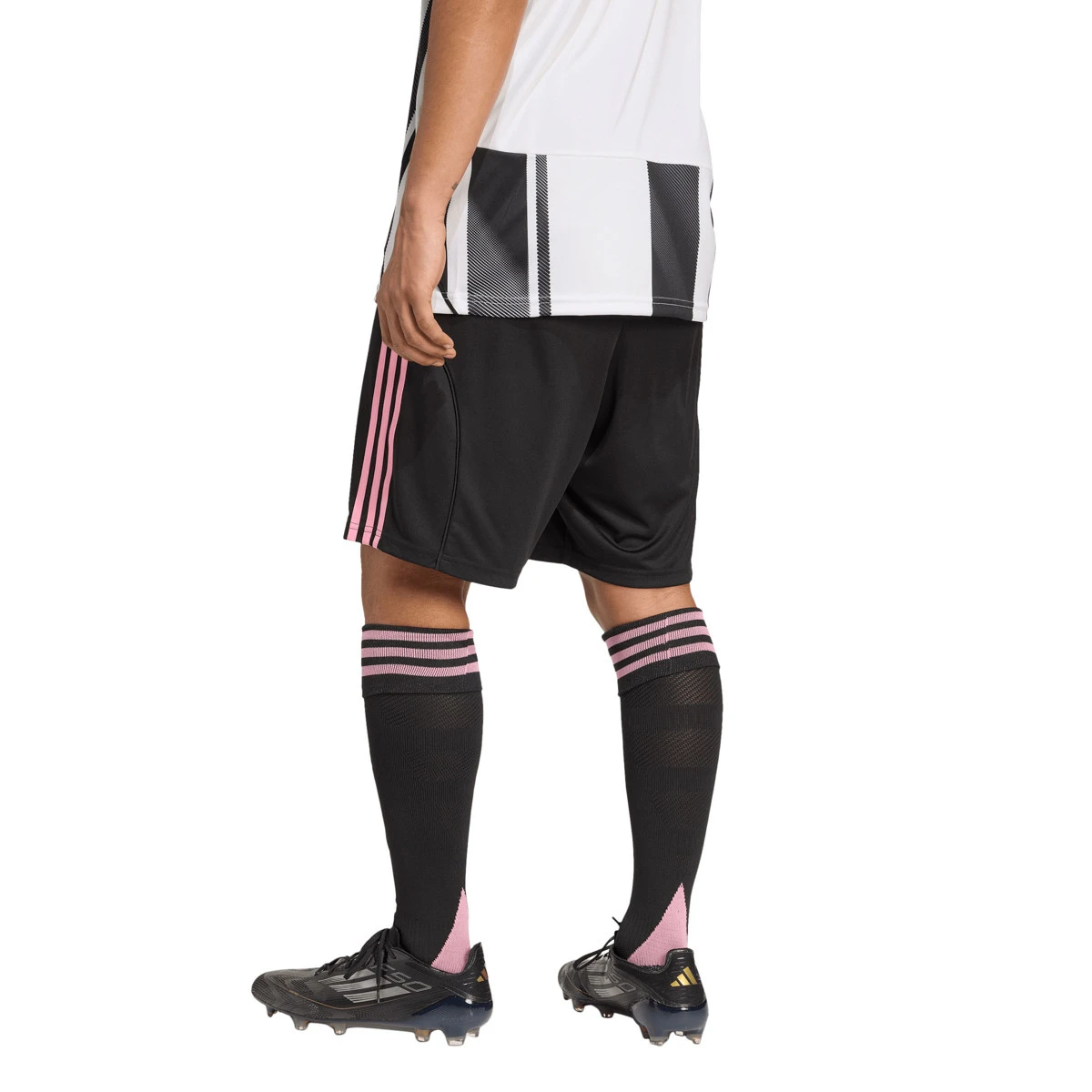 Calções adidas Juventus Primeiro Equipamento 2025-2026