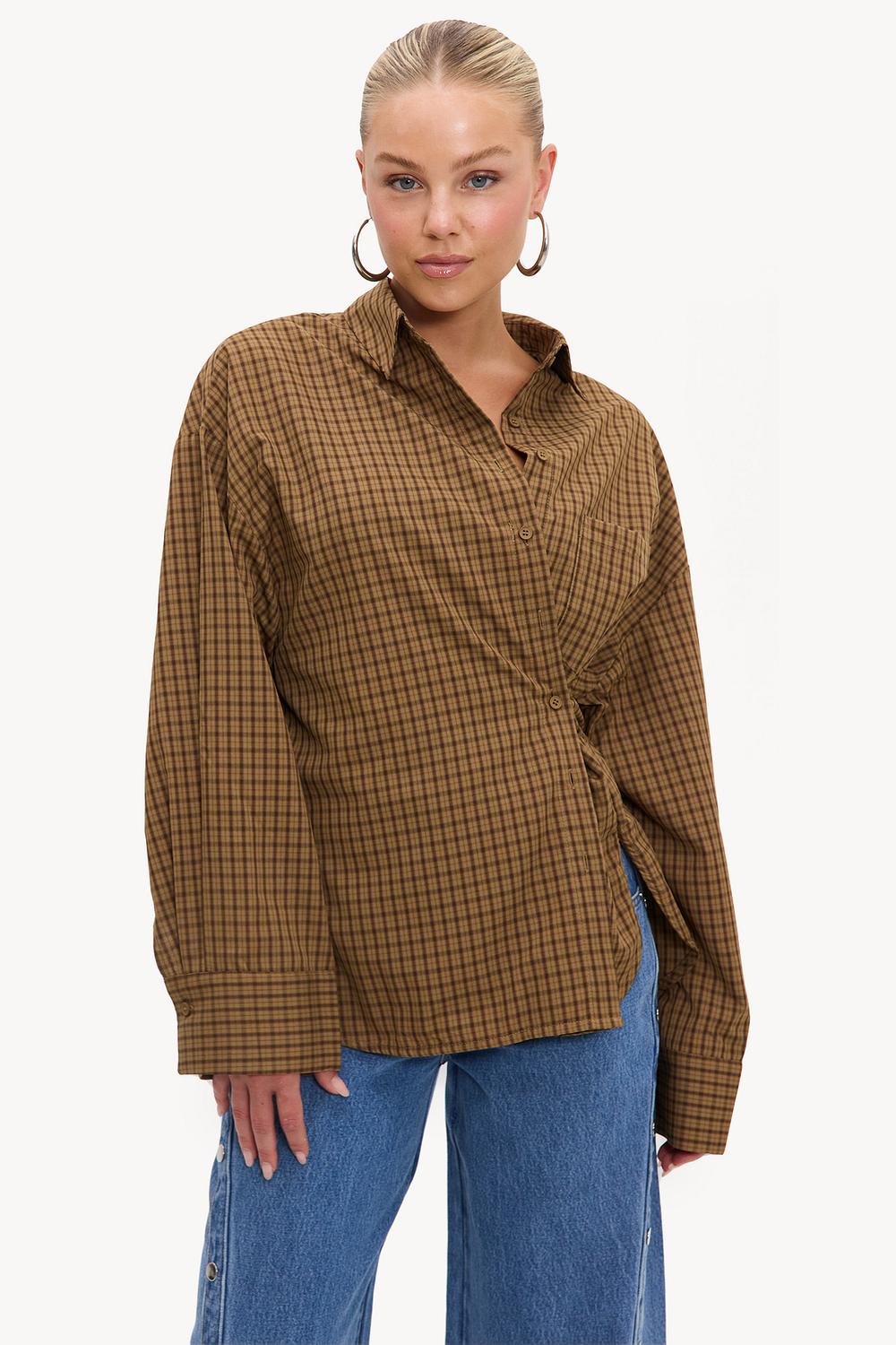 WARDROBE DREAMS - BROWN