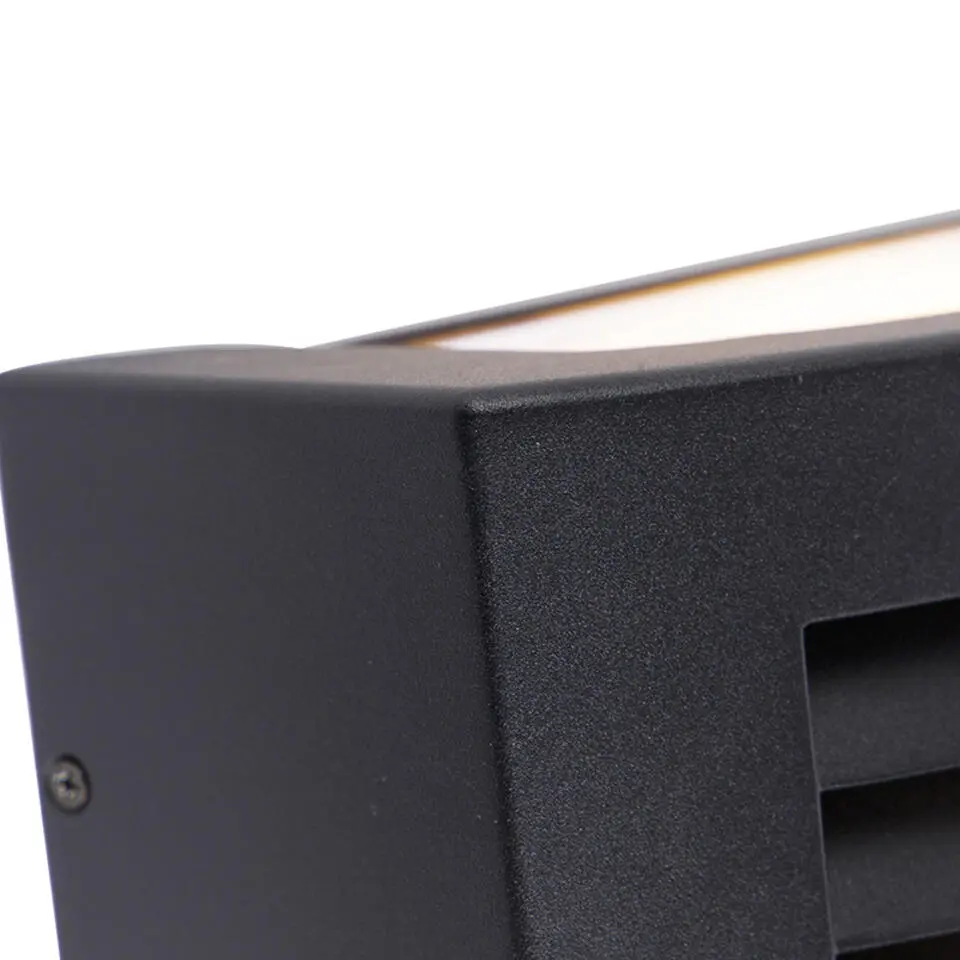 Qazqa wandlampen buiten hurricane zwart e27