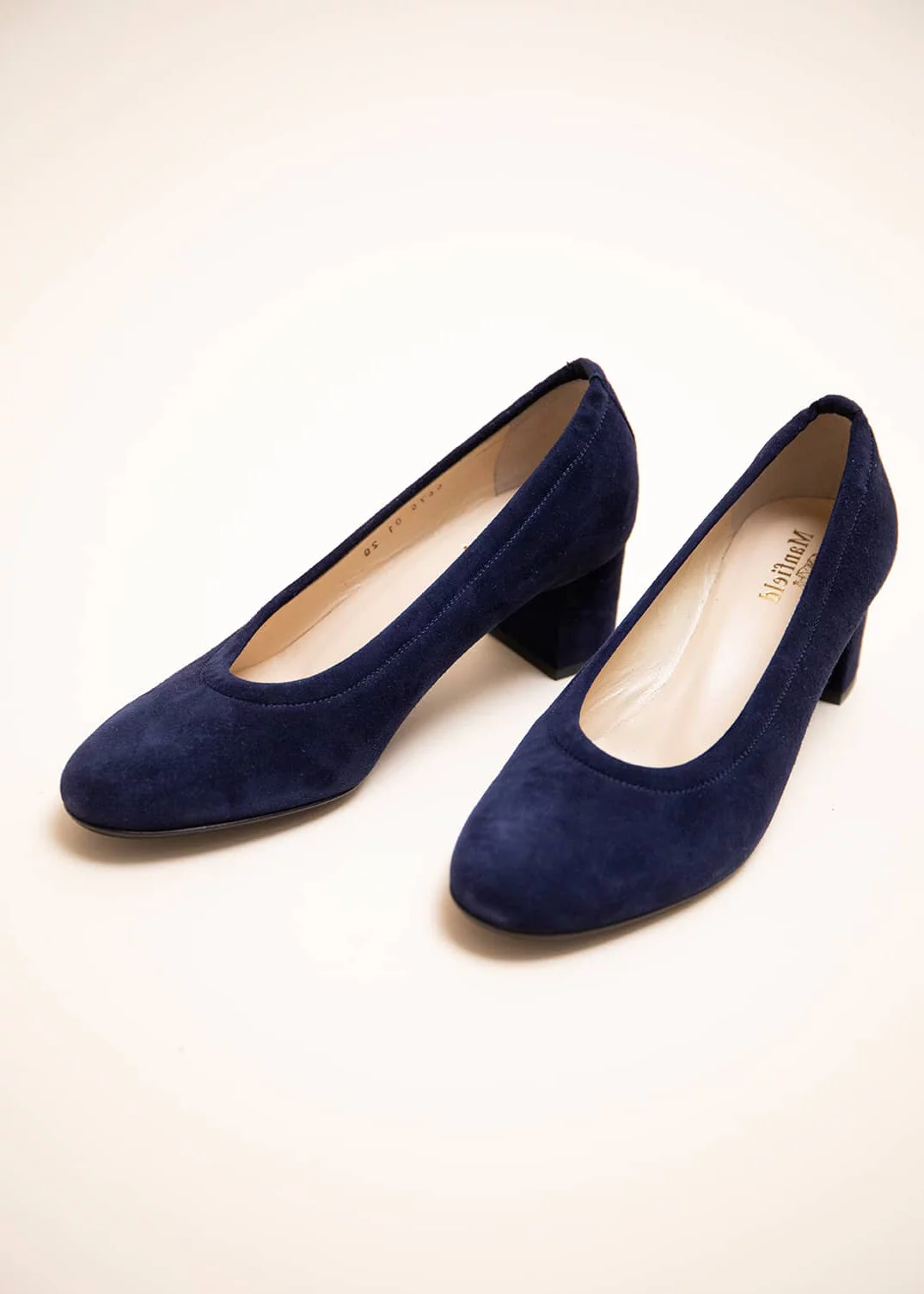 BALLERINE HOVE VELOURS MARINE