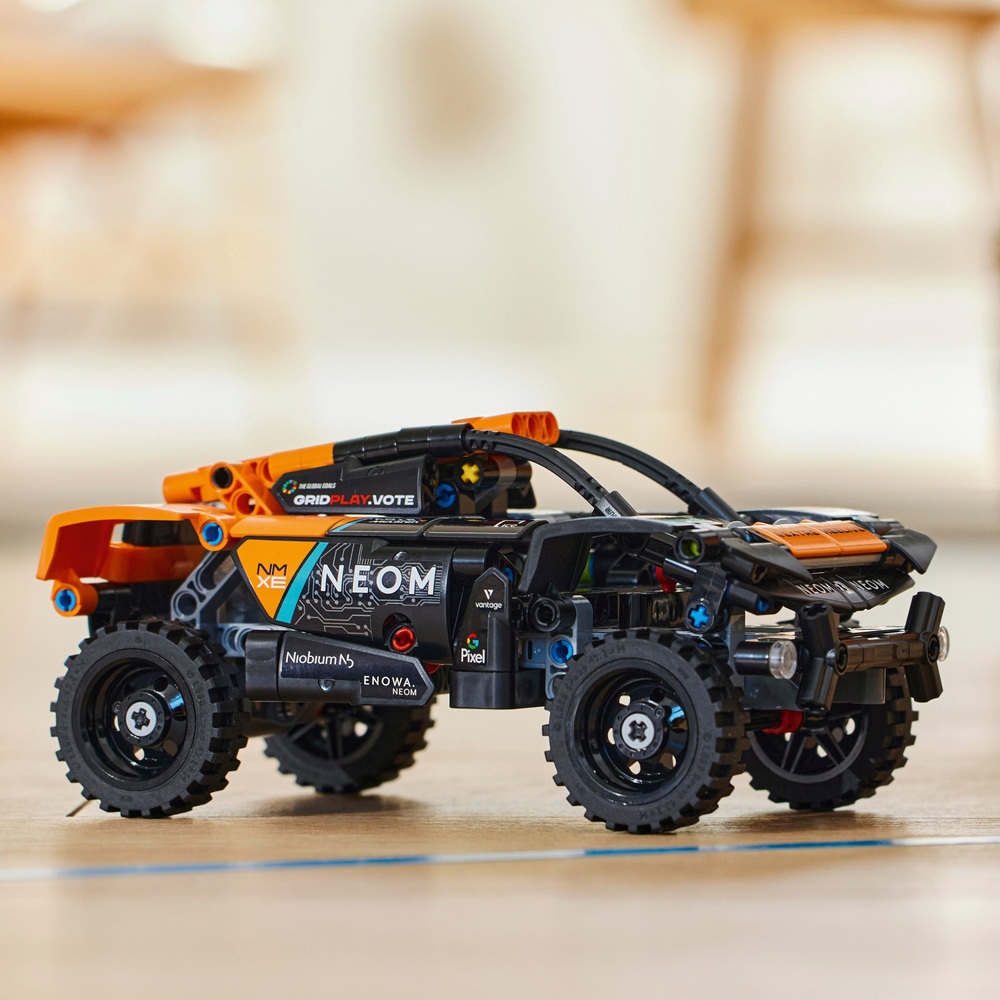 LEGO Technic 42166 NEOM McLaren Extreme E Team Rennwagen-Set
