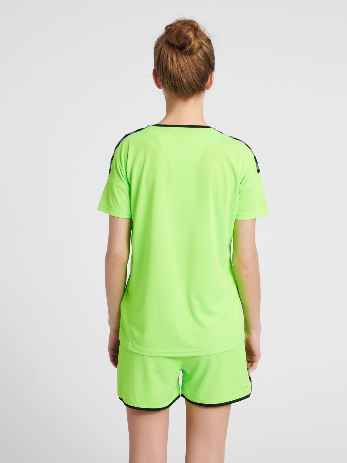 hmlAUTHENTIC POLY JERSEY WOMAN S/S