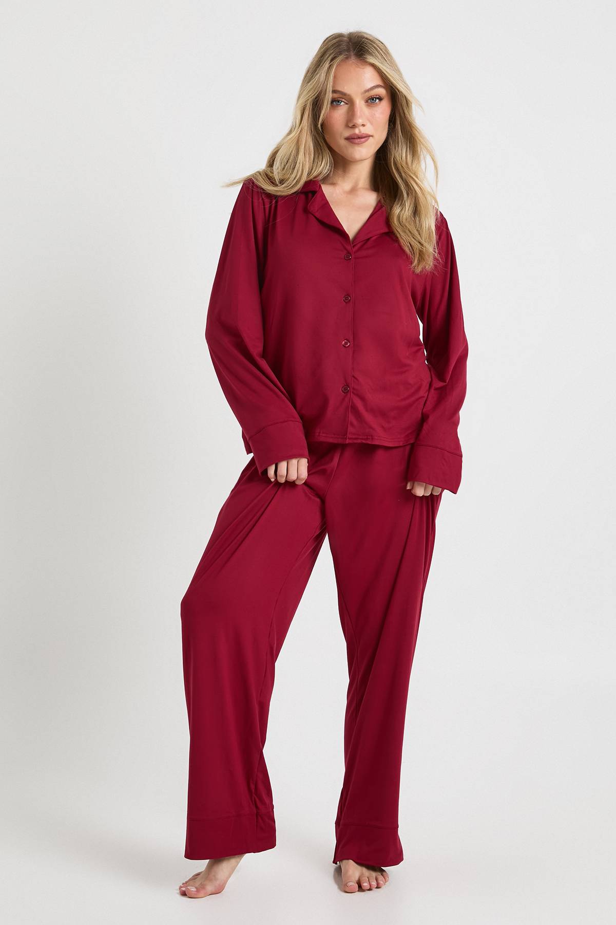 boohoo Ensemble Pyjama Petite Taille Chemise Boutonnée Et Pantalon Toucher Doux