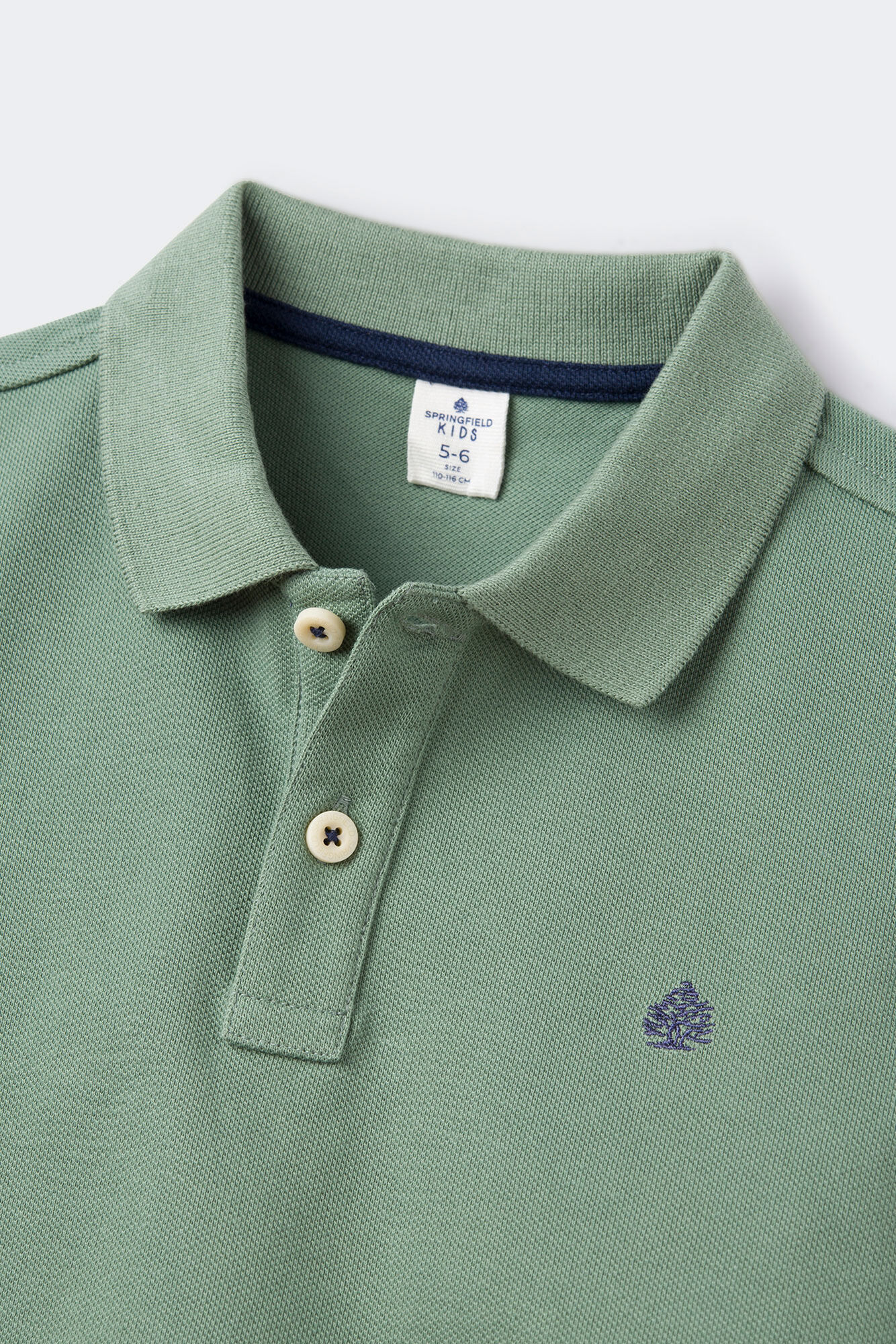 Camisa polo básica com logotipo para meninos