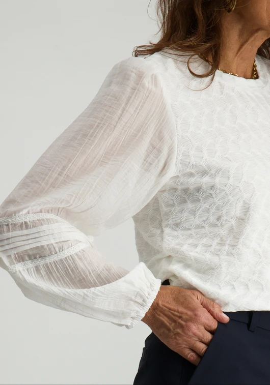 Tramontana Blouse Fancy C47-15-401