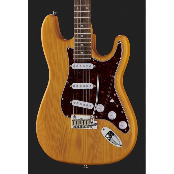 Harley Benton ST-90SA Swamp Ash DLX S Bundle