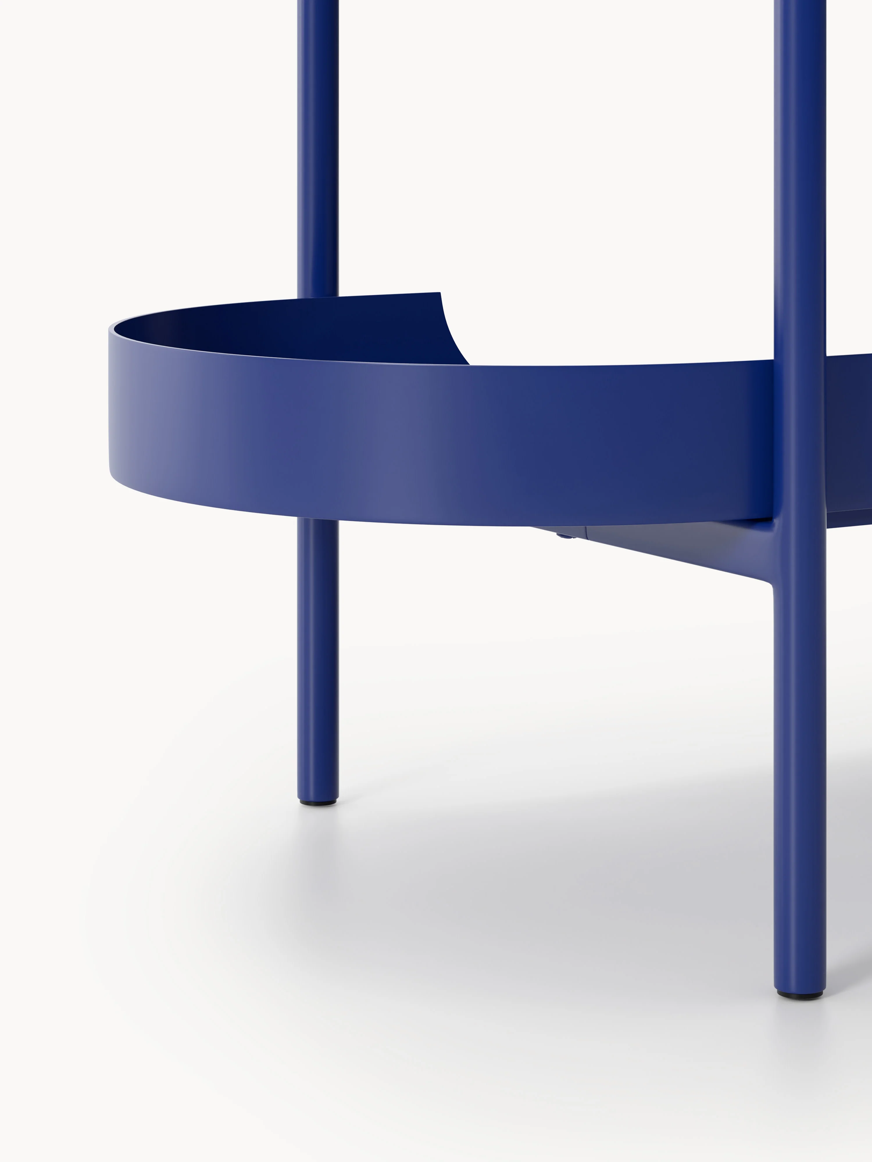 Metalen sidetable Taru