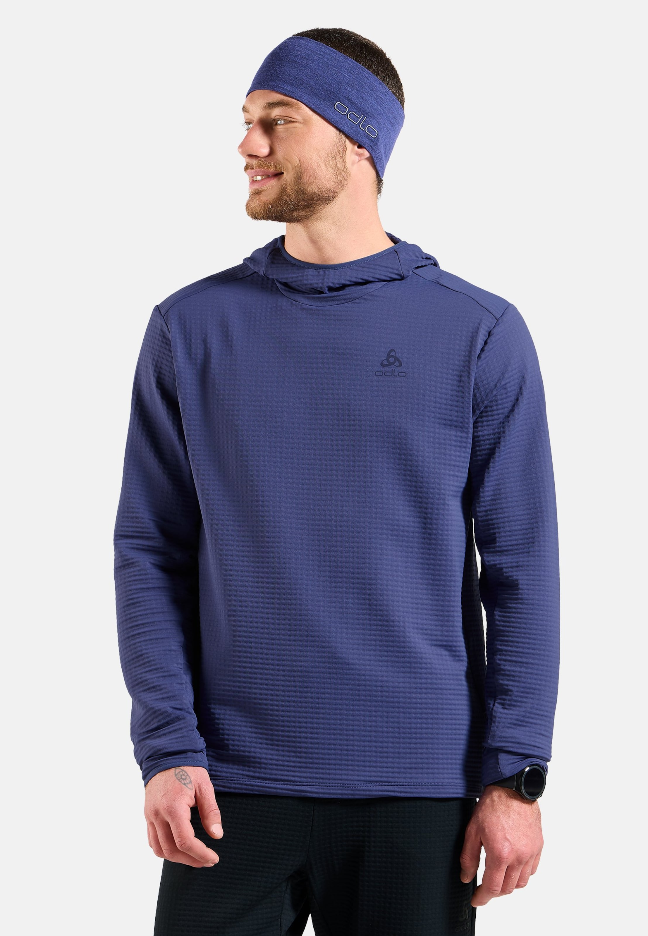 Essentials Thermal Laufhoodie in Skipper Blue