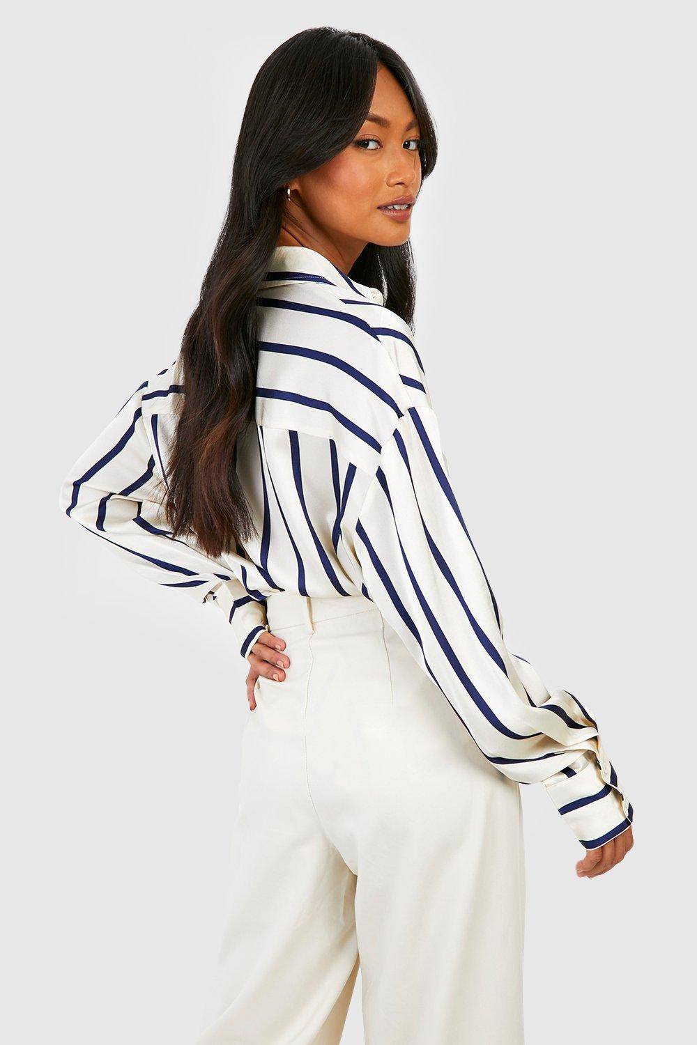 boohoo Chemise satin à fines rayures