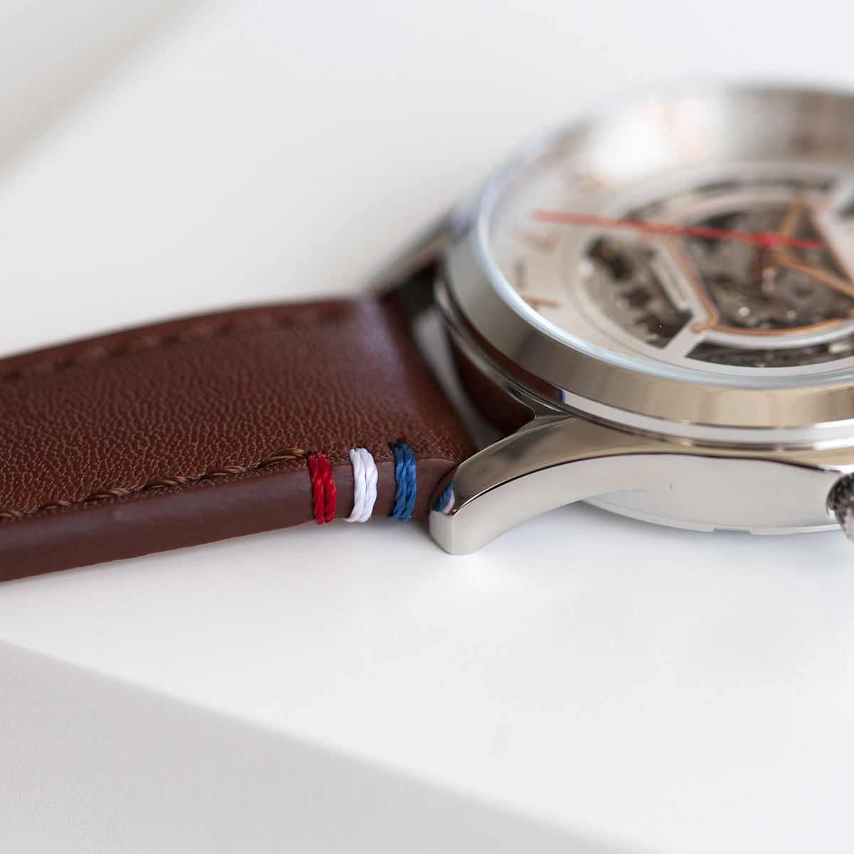 Montre homme squelette automatique acier bracelet cuir marron