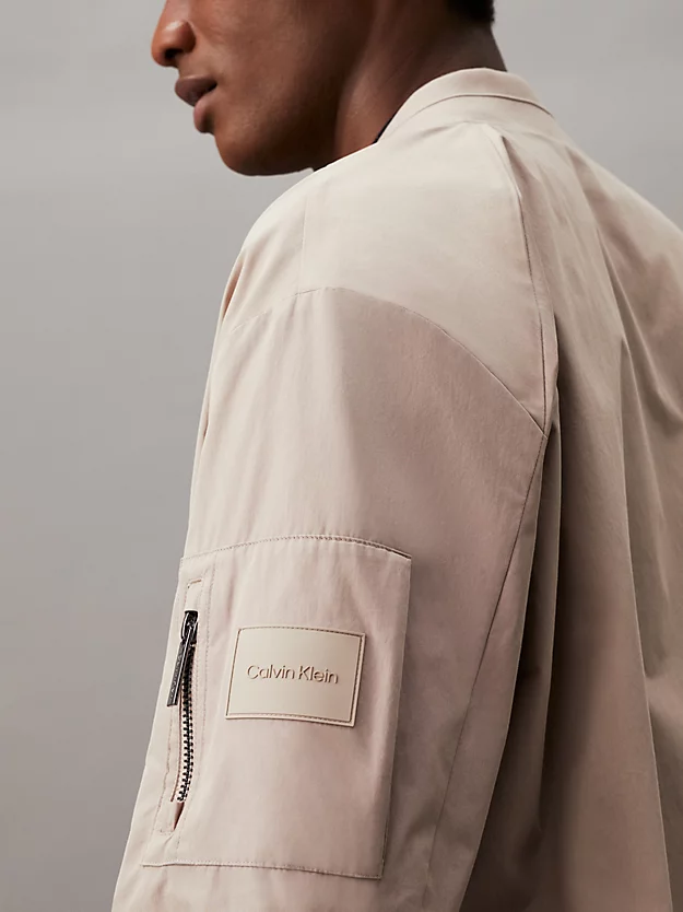 Jaqueta bomber de nylon e algodão
