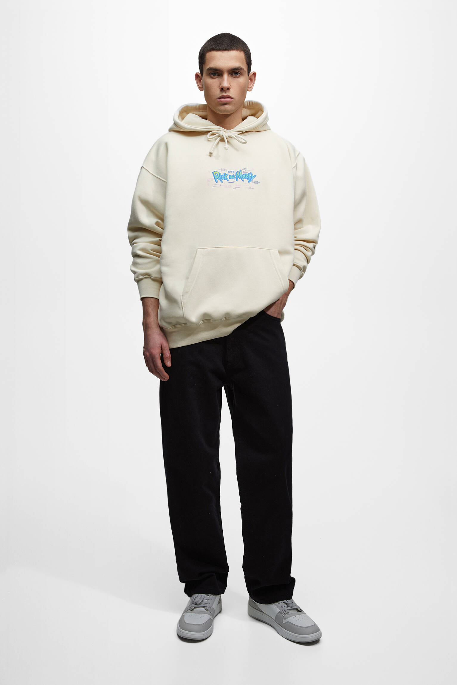 MOLETOM BRANCO RICK AND MORTY - OFF WHITE