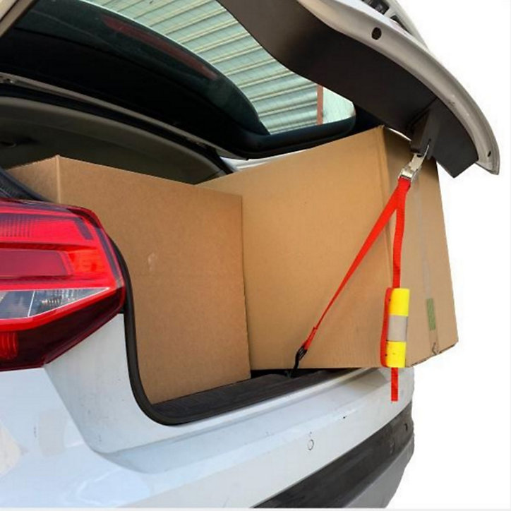 Sangle de sécurité pour coffre de voiture