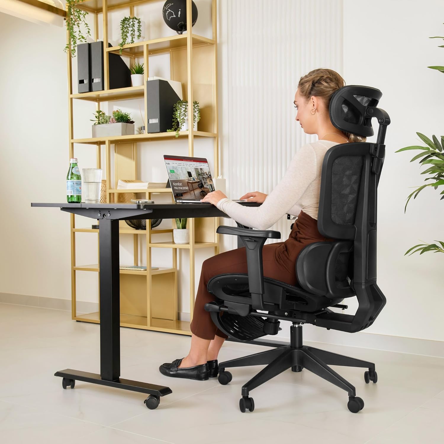 di volio Bürostuhl Romalo – ergonomischer Schreibtischstuhl mit Kopfstütze & Fußstütze, atmungsaktives Mesh, schwarz