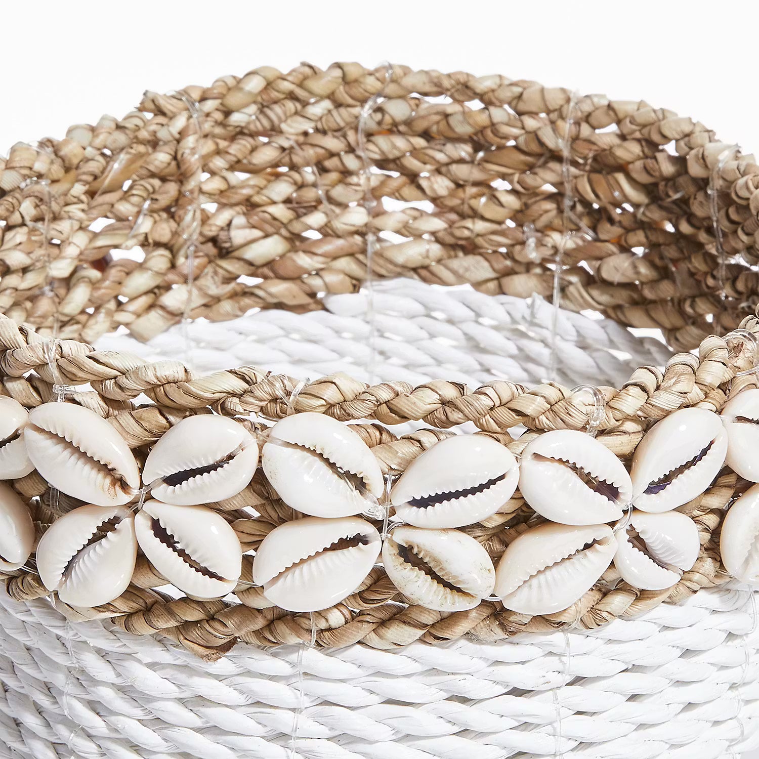 SEASHELL Korbschale mit Muscheln