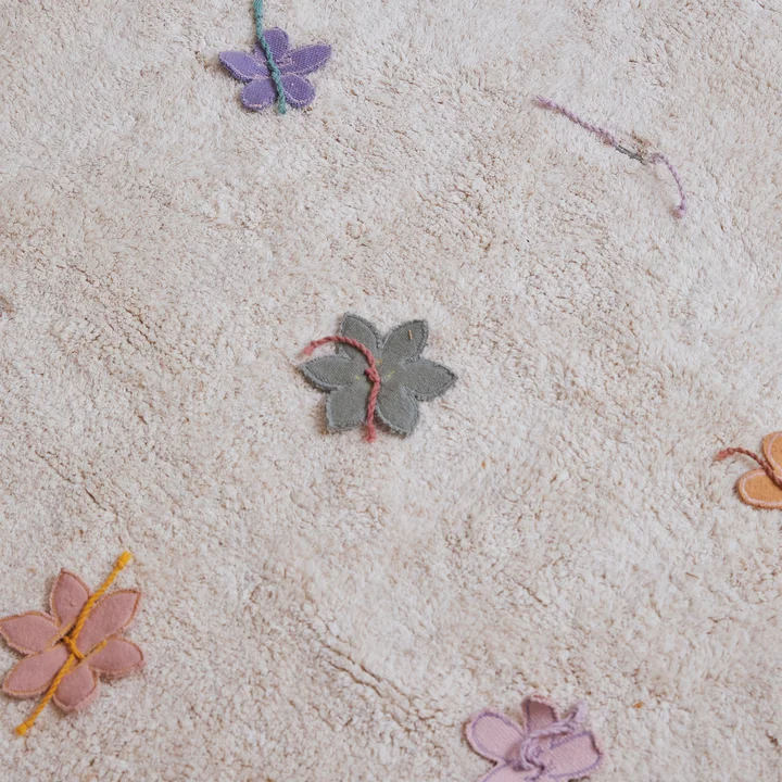 Lorena Canals - Wildflower Spielteppich mit Spielzubehör, 120 x 160 cm, natur / vintage nude / vintage blue