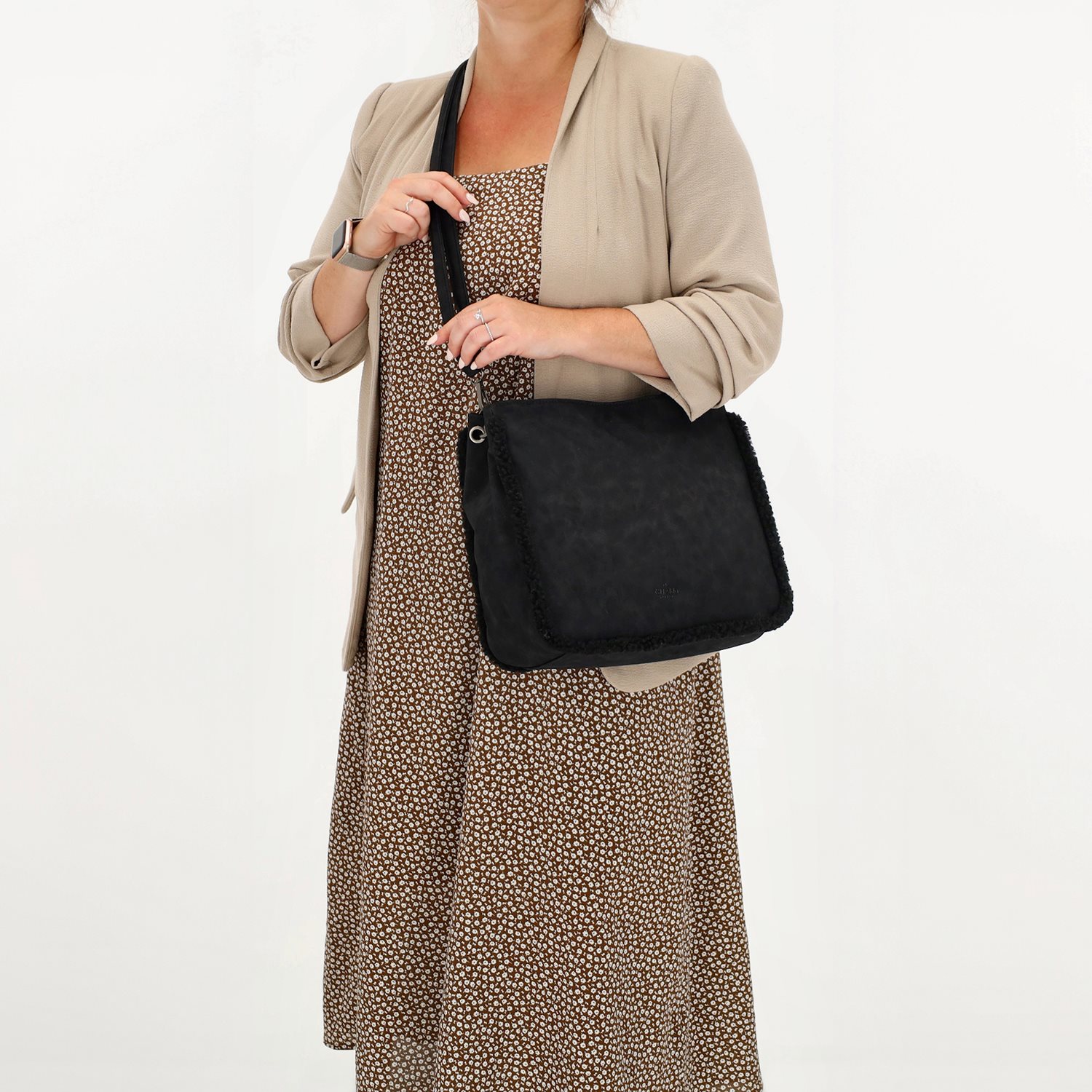 Charm London Newington Shoulderbag black