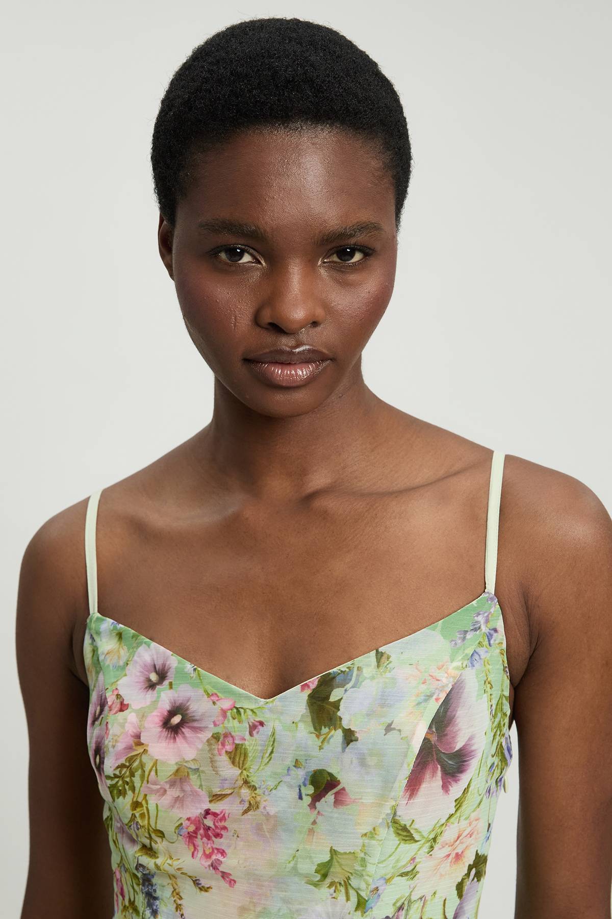 KarenMillen Robe Longue En Mousseline À Imprimé Floral Avec Bretelles