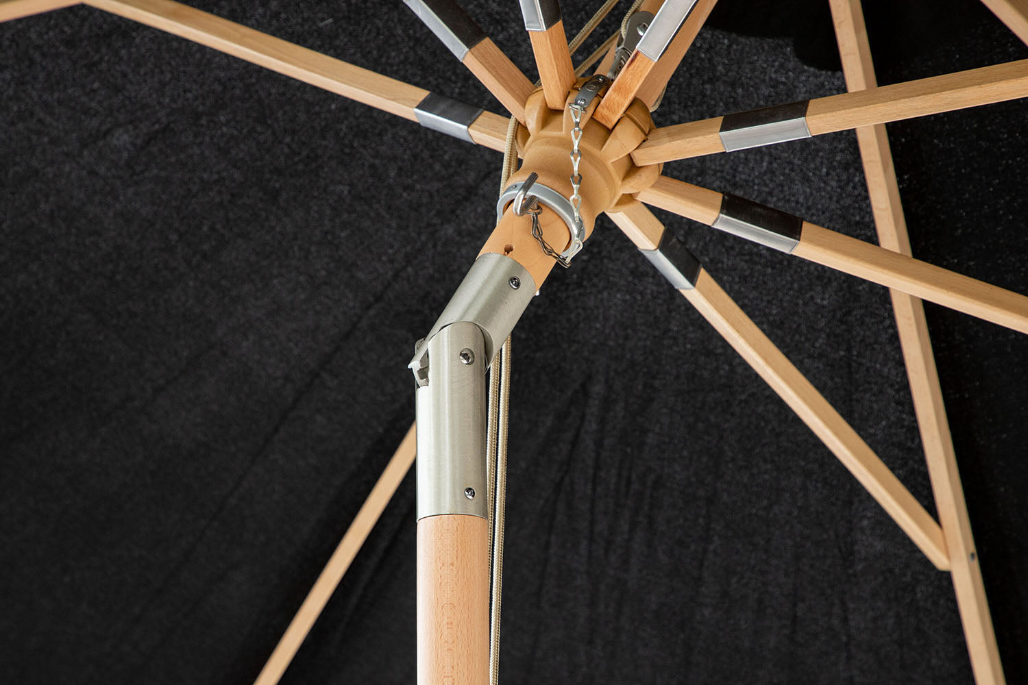 Rebellenclub Junip Parasol - Ã¸330cm - Zwart
