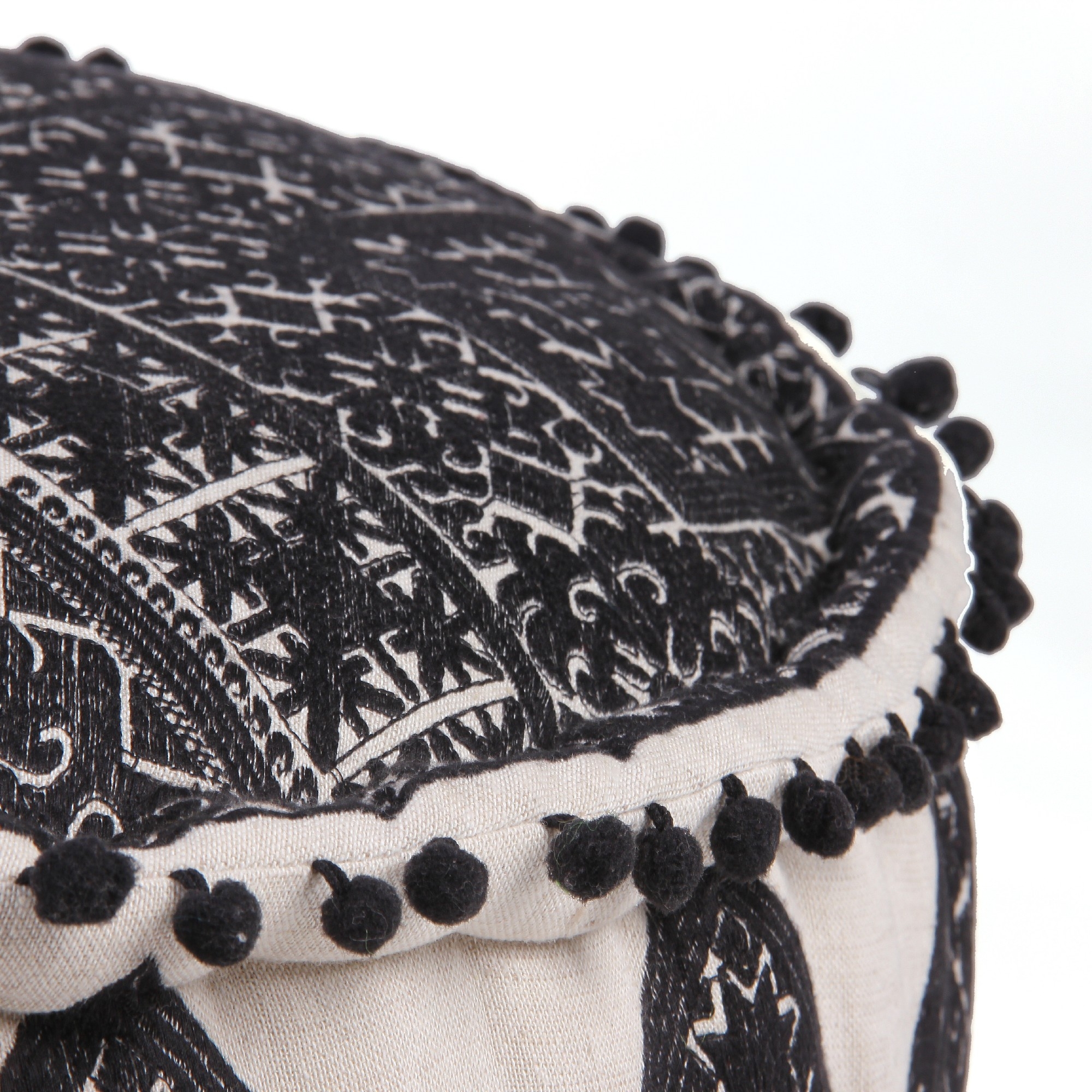 Sitzpouf 'Pooja', schwarz, weiß, Ø 60 cm, H 20 cm von fischer's lagerhaus