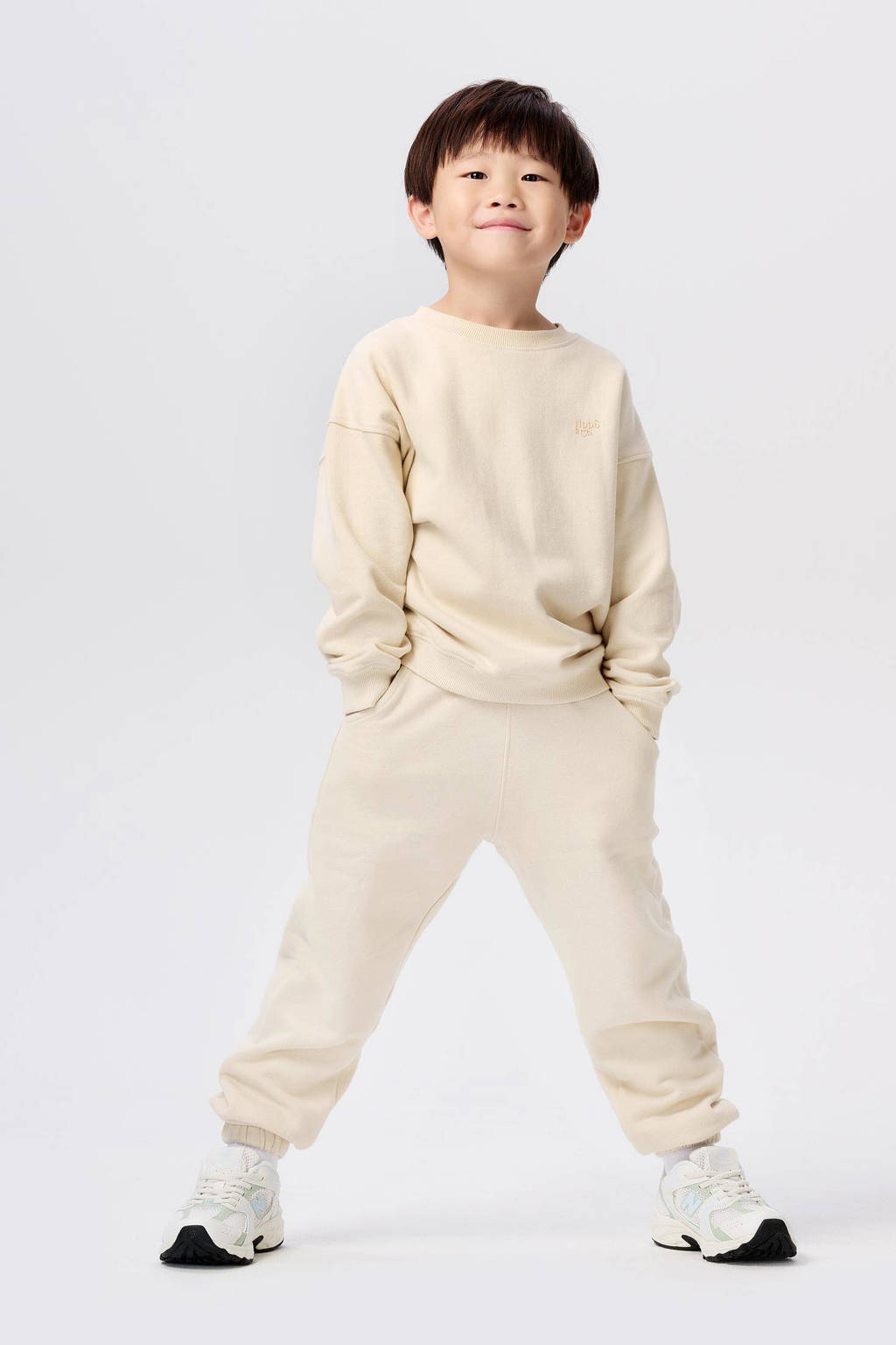Noppies regular fit broek Nandyal van katoen beige