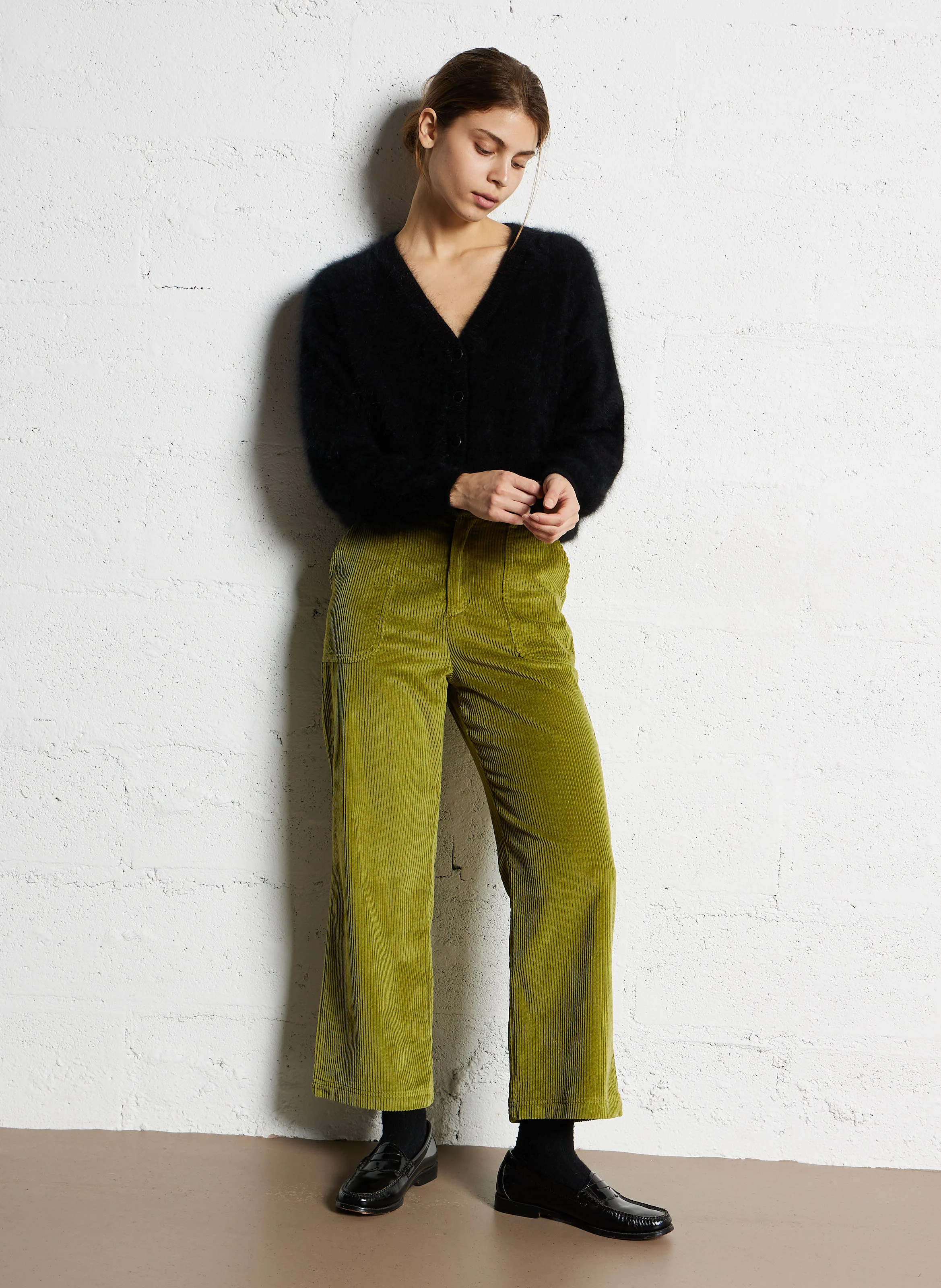 GESSY - Pantalon droit en coton velours milleraies | Vert