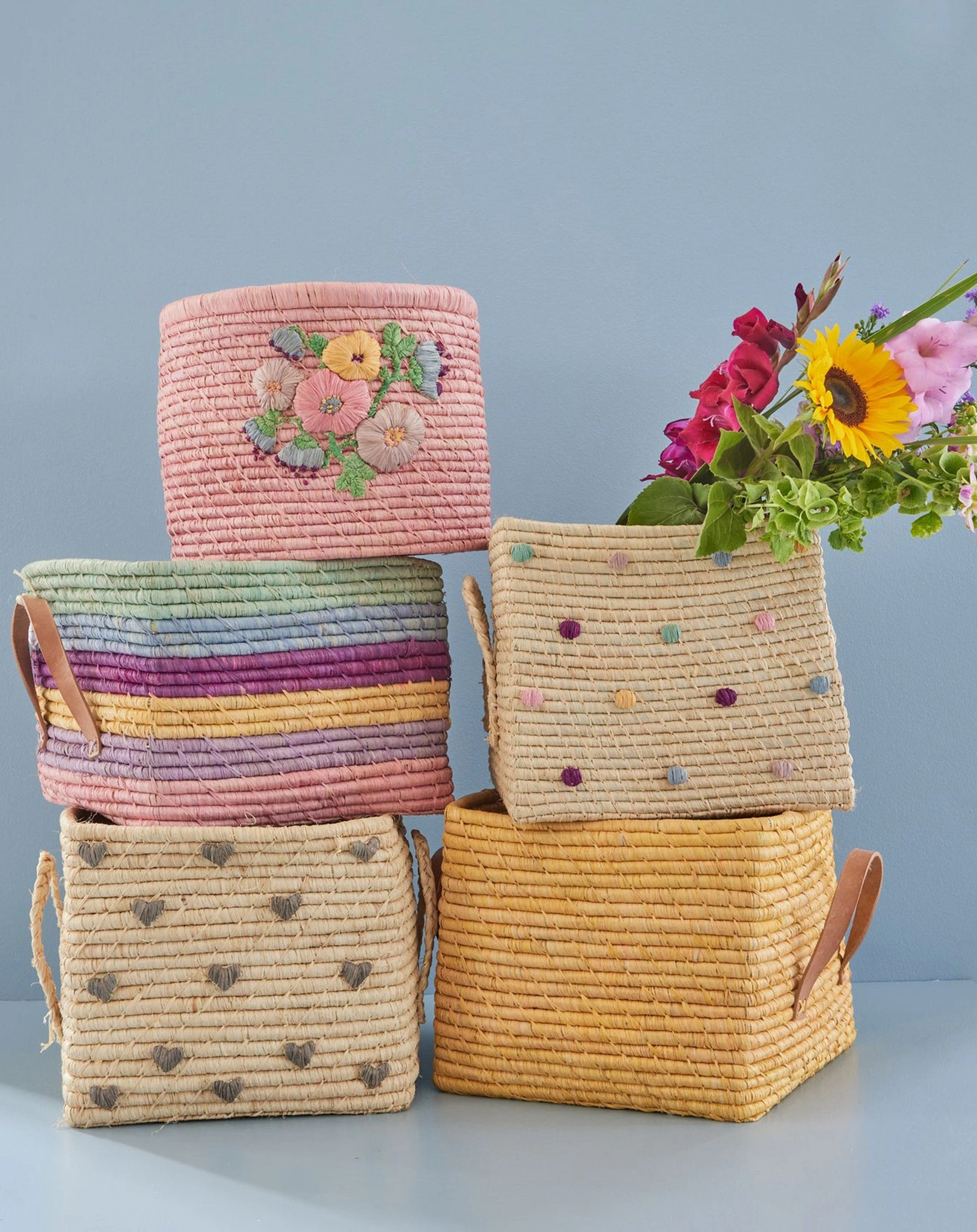 Raffia-Korb LEATHER HANDLES in gelb