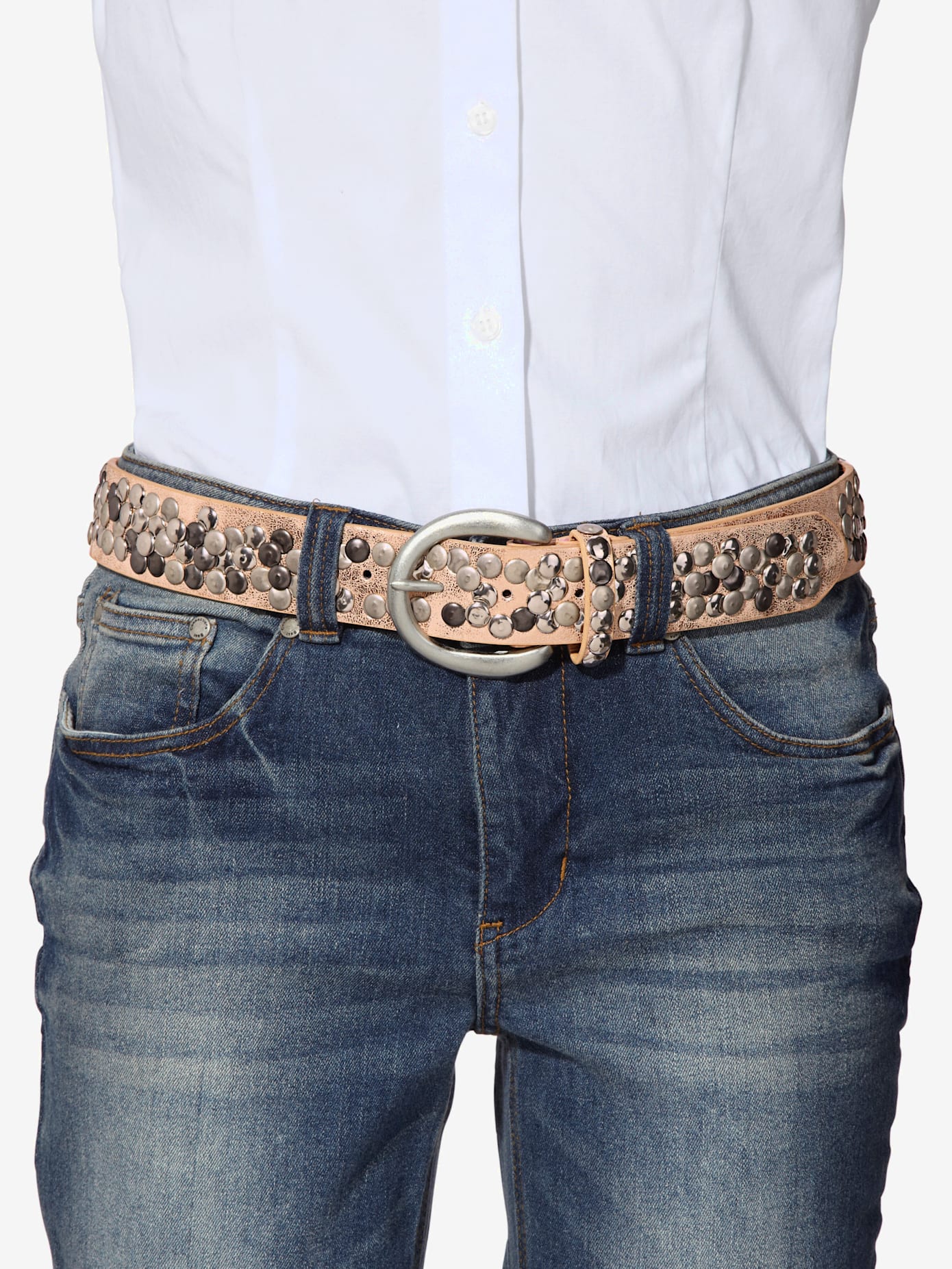 Ceinture cloutée tendance