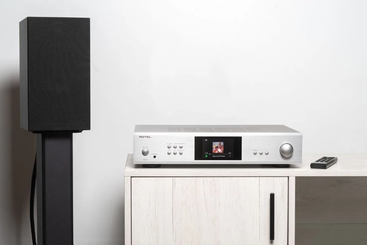 Rotel S14 Silver Amplis hi-fi stéréo