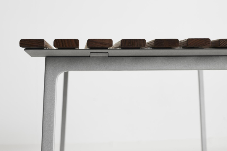 Hay Traverse tuintafel 140x83