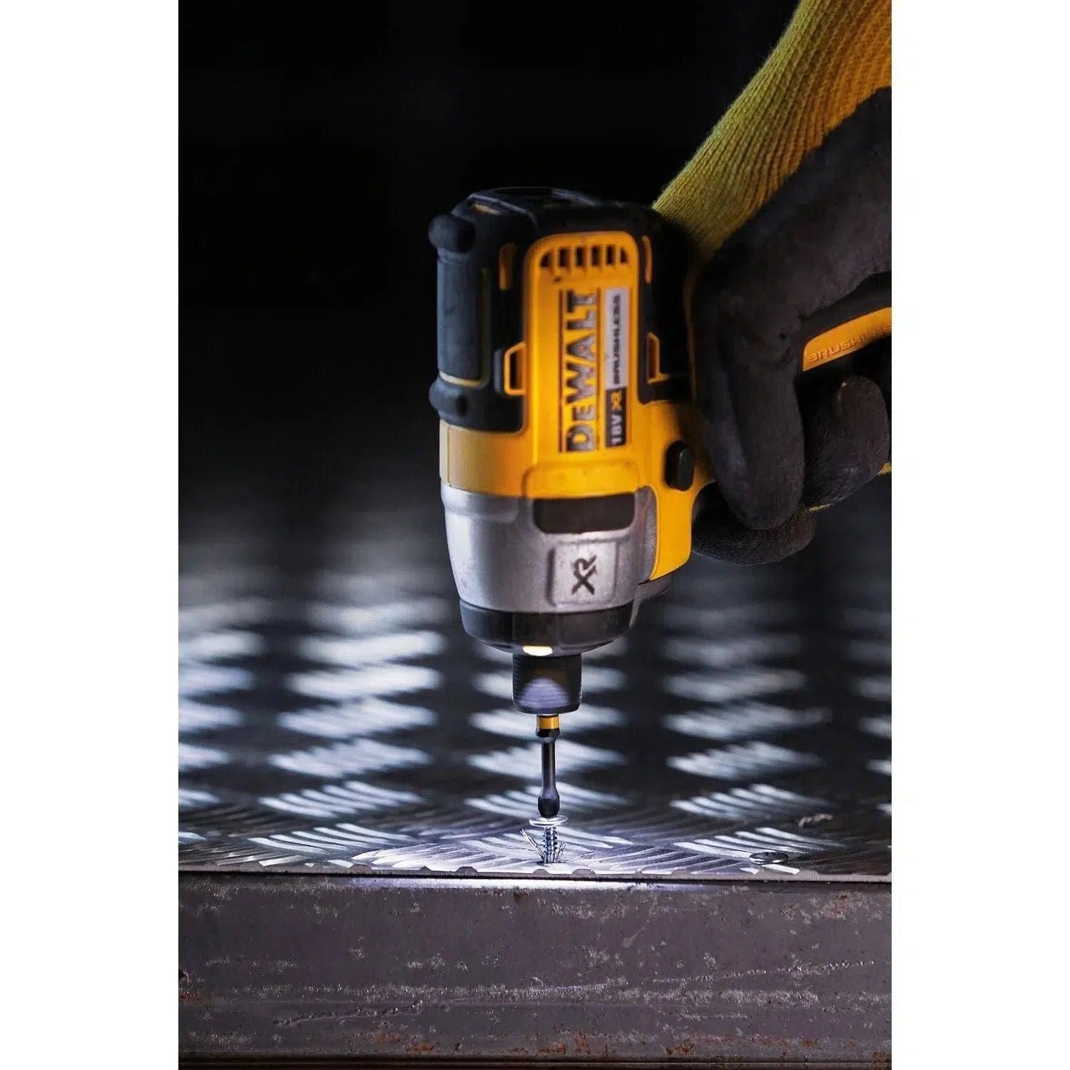 DeWALT DT7998T Extreme Impact Torsion Schroefbits PH2 50mm VE=5